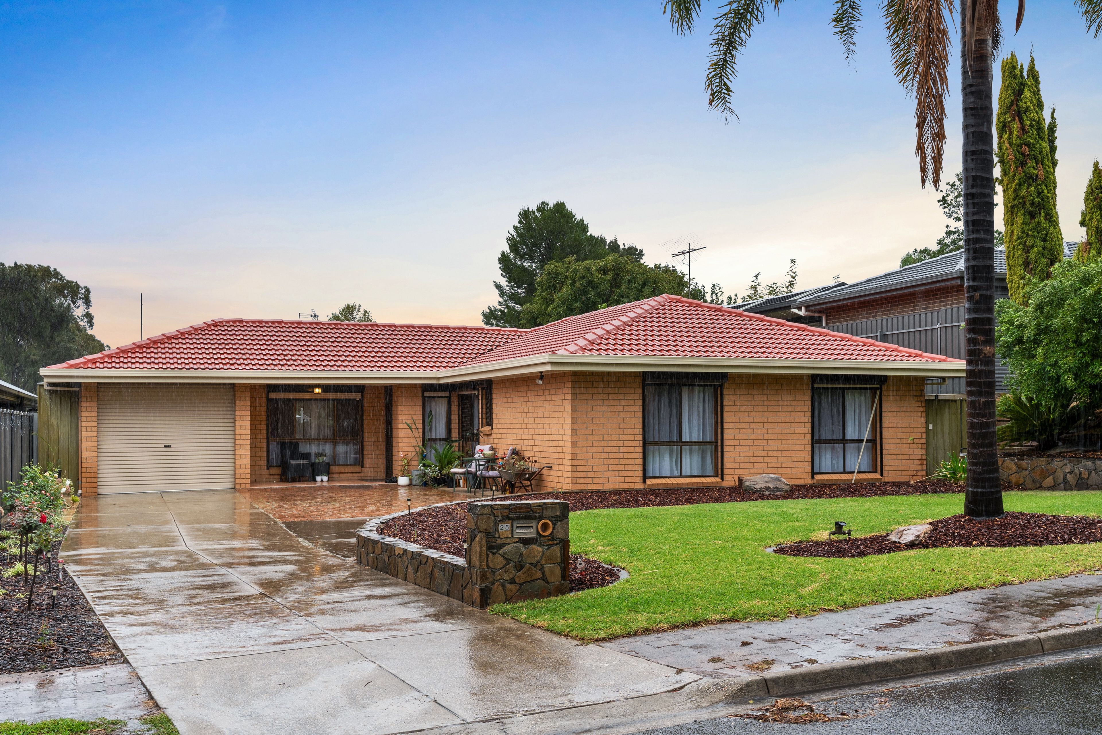 25 Kildare Avenue, Athelstone, SA 5076