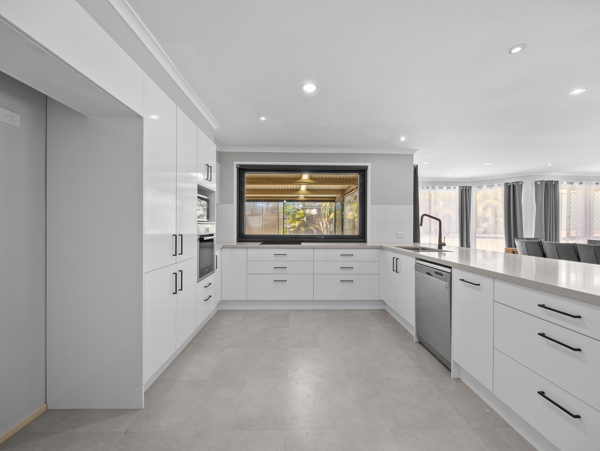 11 Dakota Place, Brassall, QLD 4305