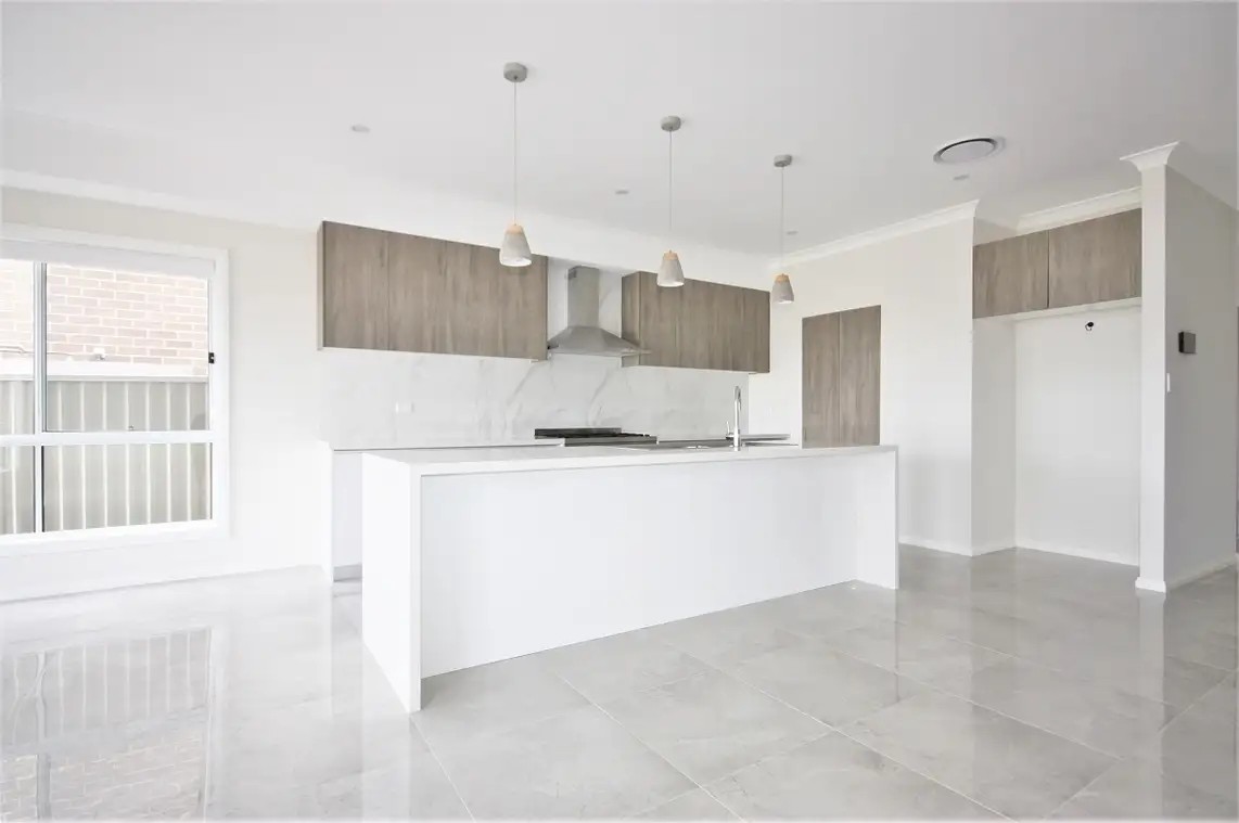 18B Ekins Street, Oran Park, NSW 2570