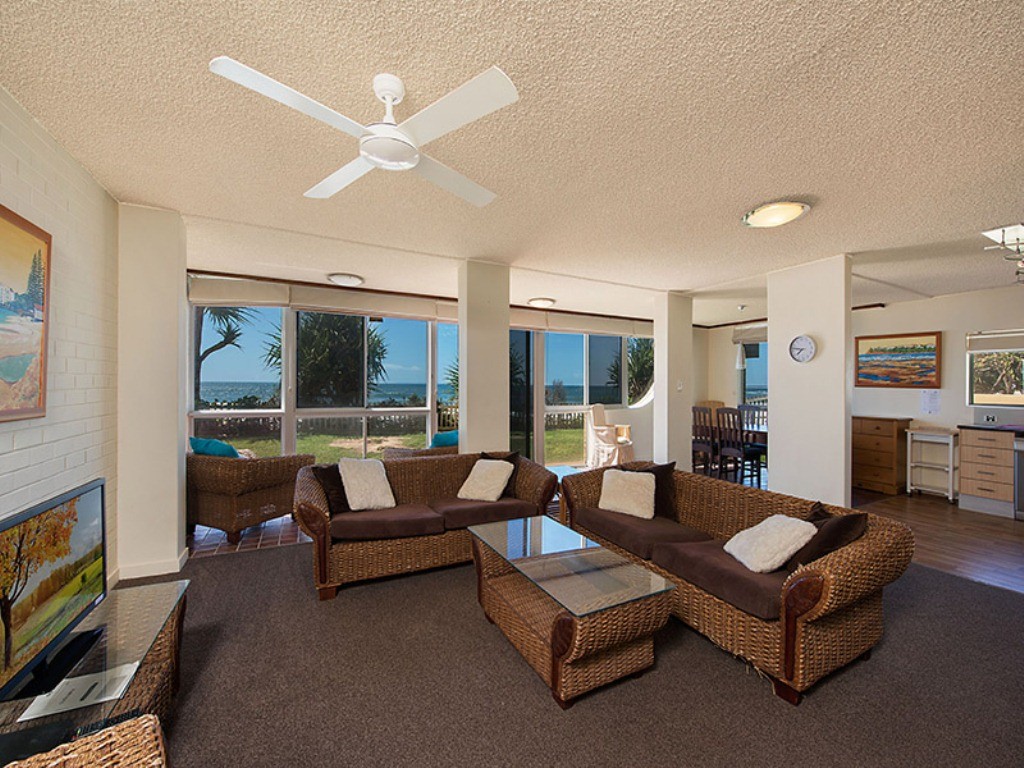 Unit 10/5 Dingle Avenue, Kings Beach, QLD 4551