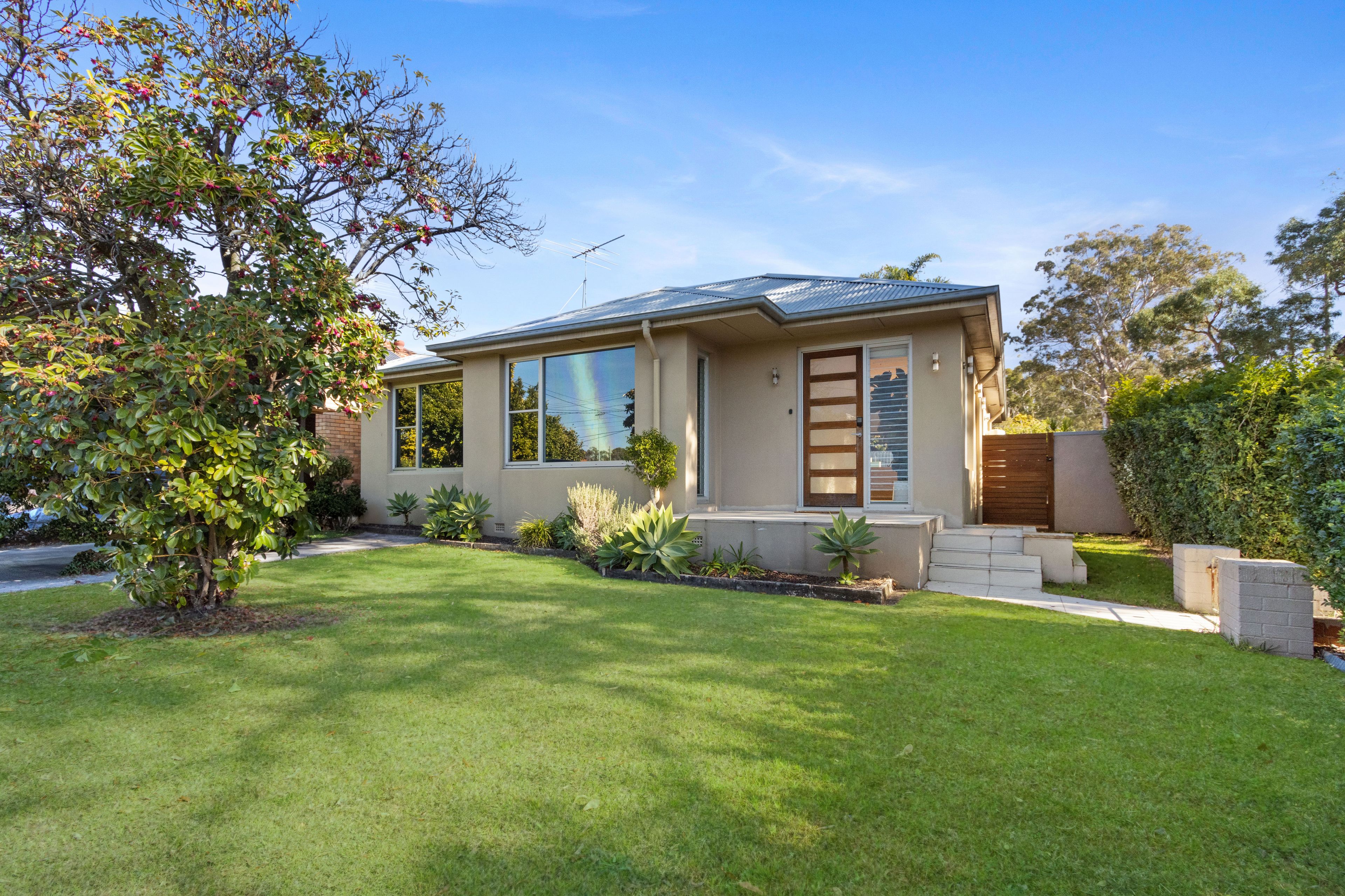 1 Huntingdale Avenue, Miranda, NSW 2228