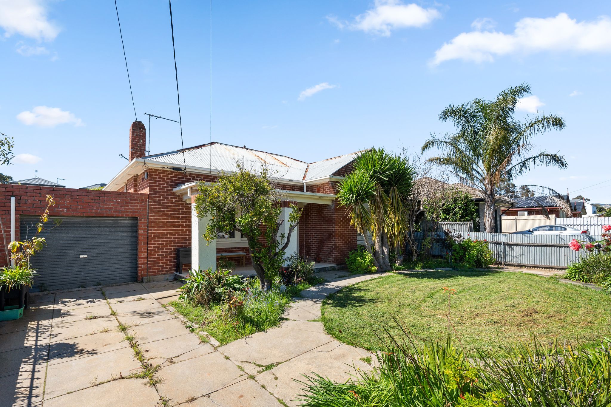9 & 11 Kingswell Avenue — photo 16 of 28