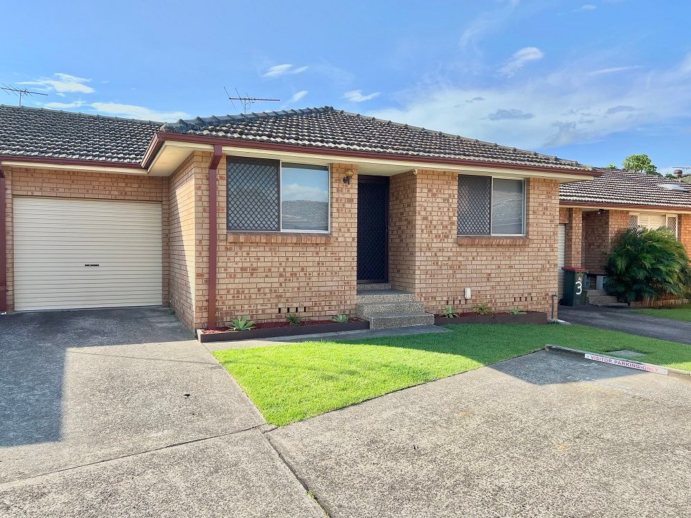 2/108 Oxford Road, Ingleburn, NSW 2565