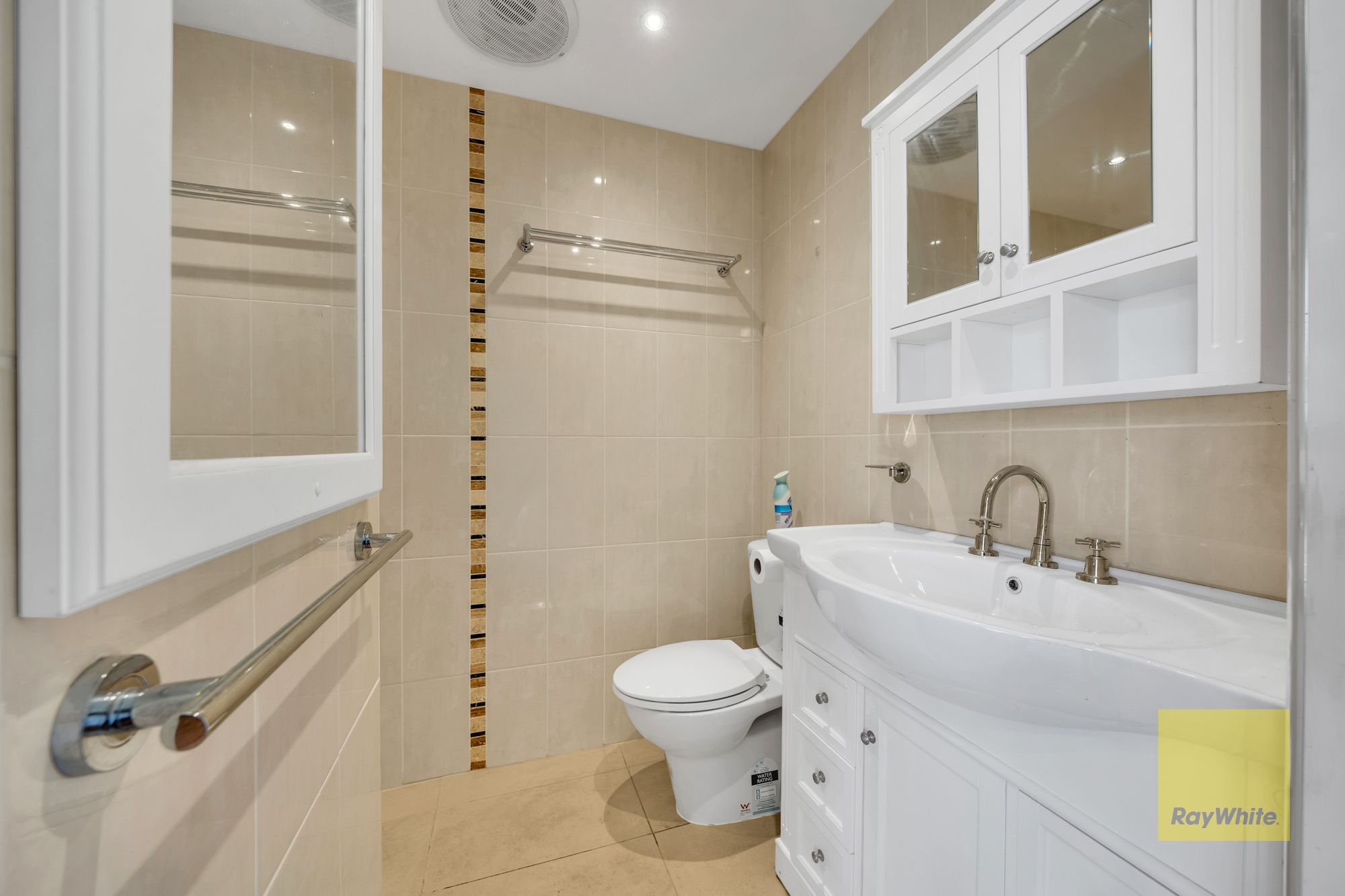 35 Tasman Avenue — photo 7 of 16