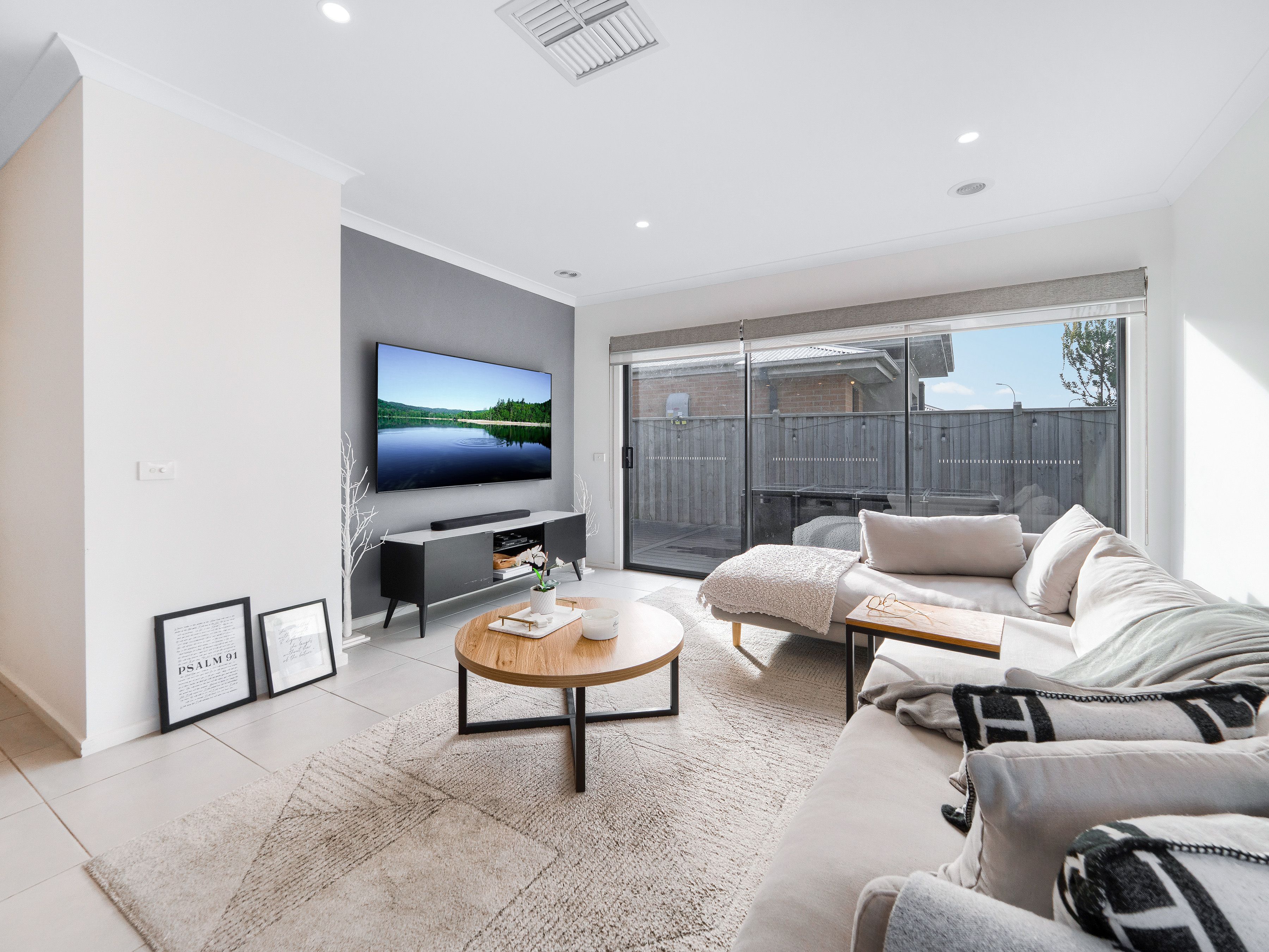 102 Ceduna Road — photo from Ray White Cranbourne