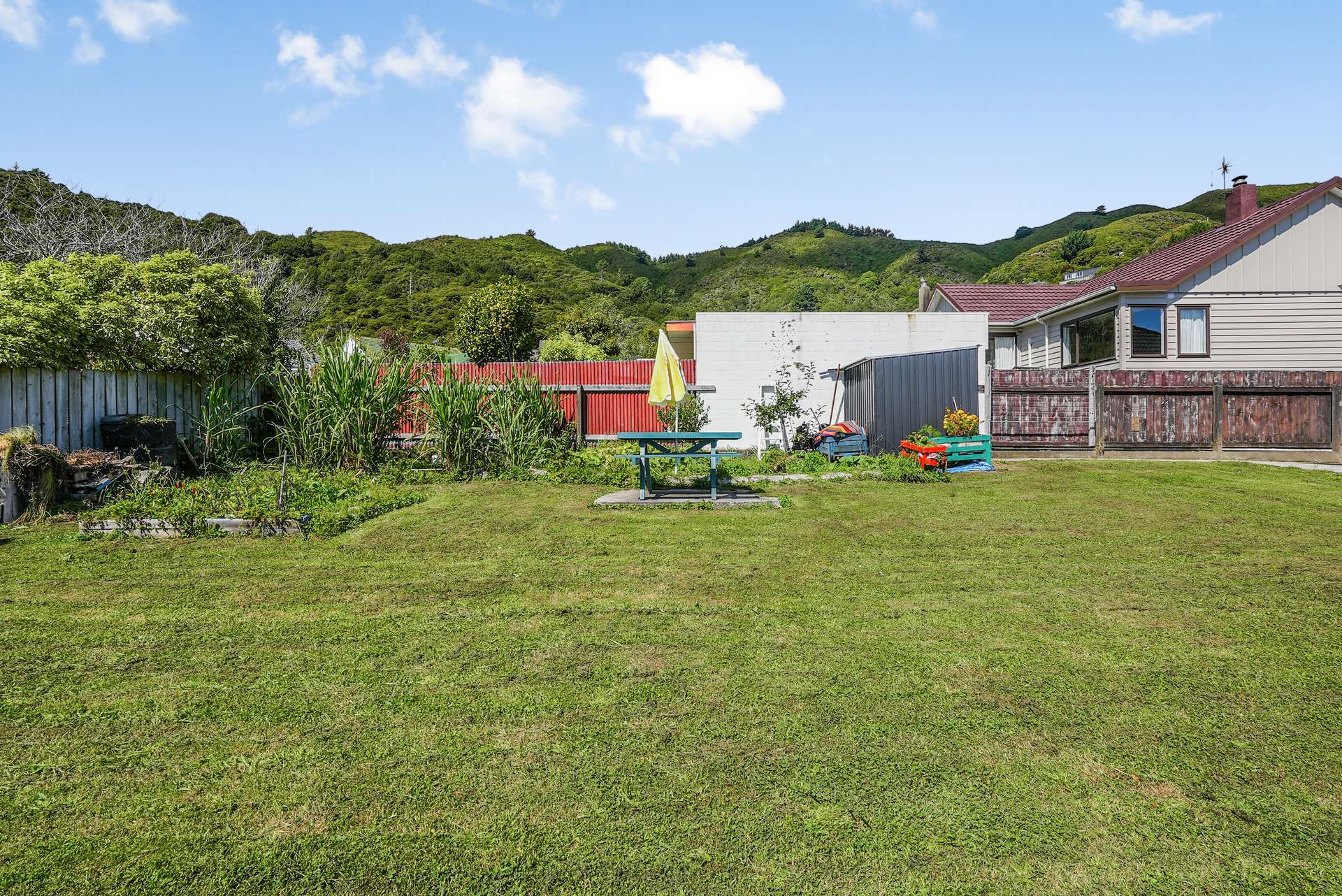 56 Wilkie Crescent photo 16