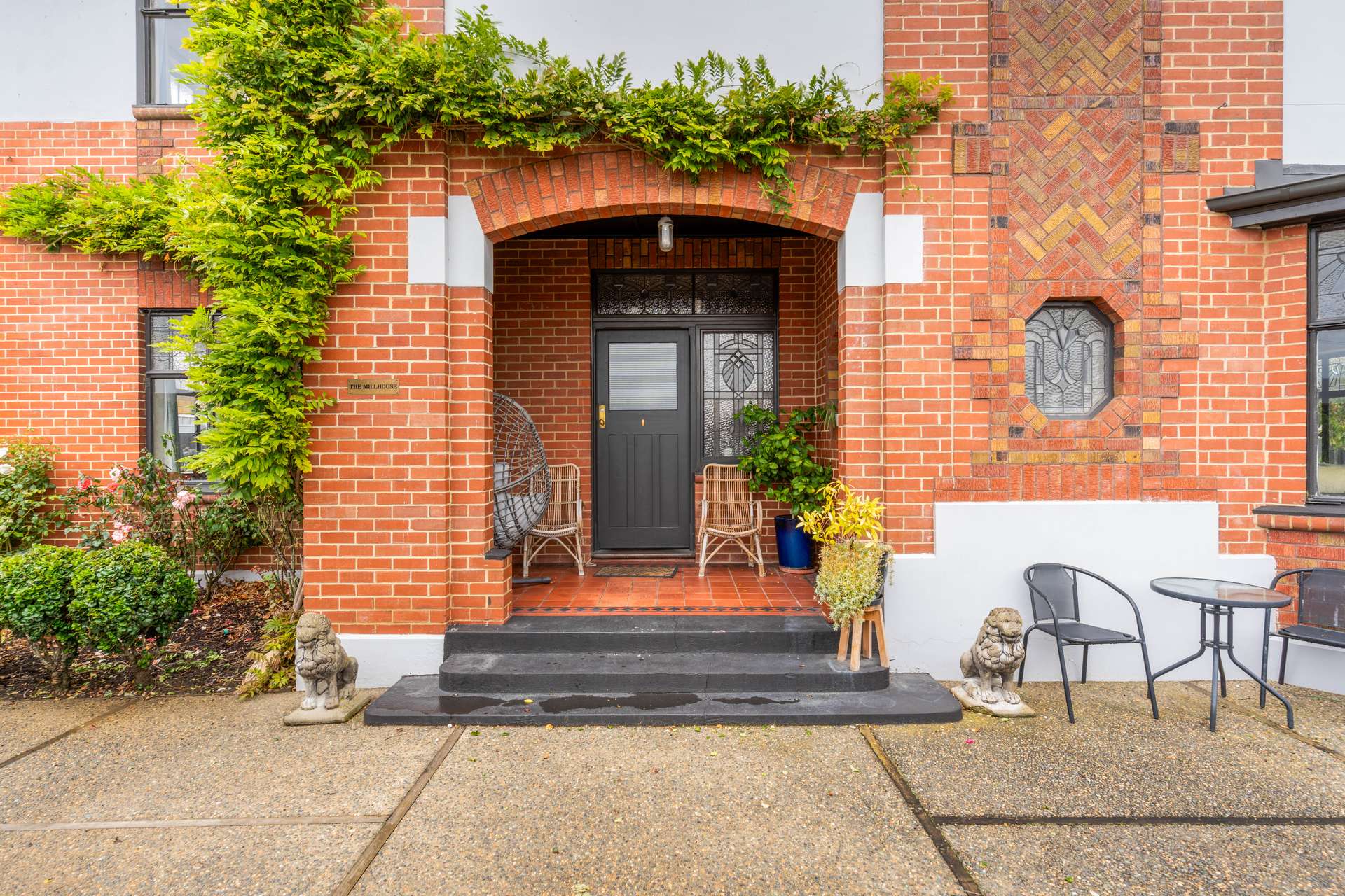 68 Factory Road photo 3