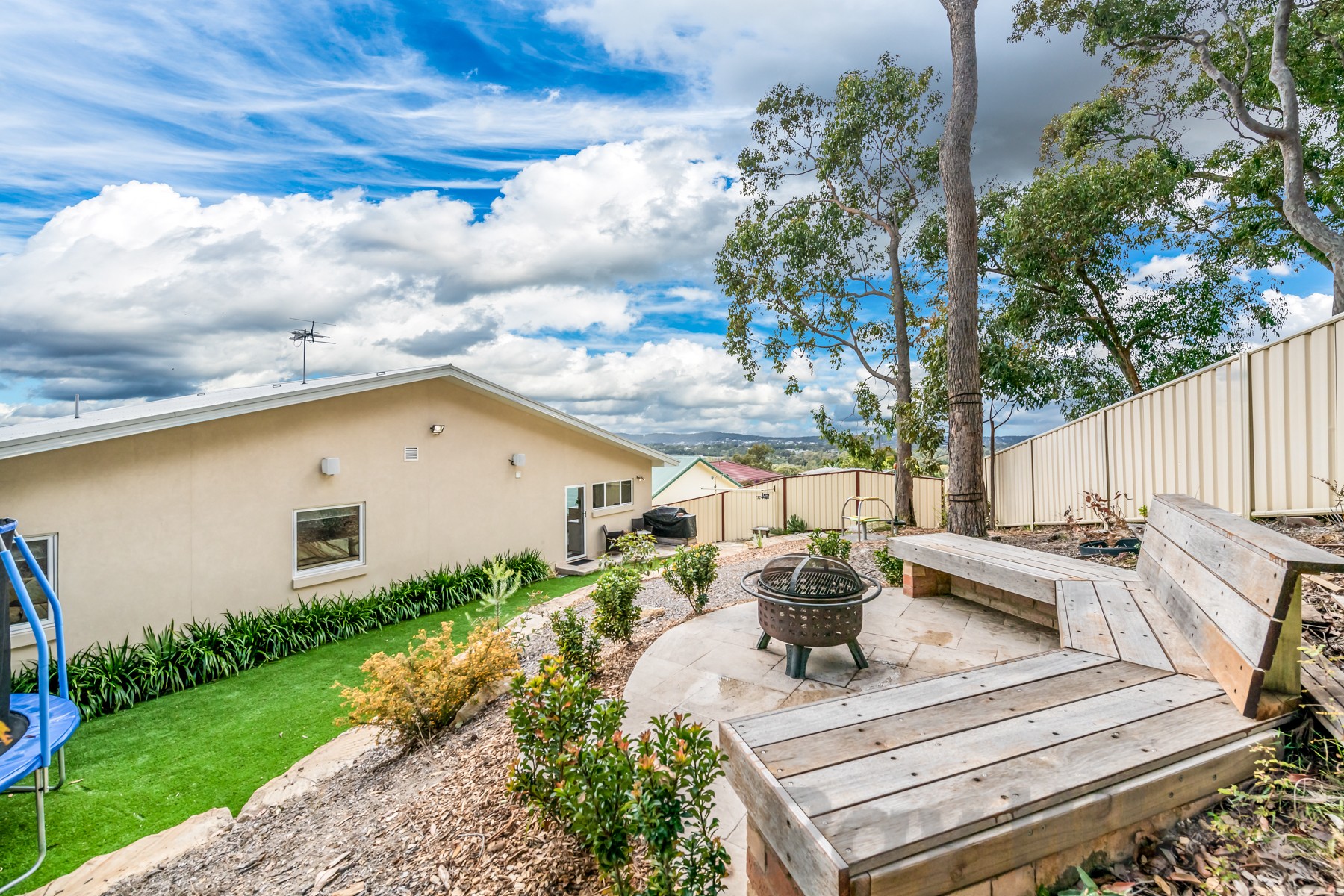 24 Honeyoak Drive, Toronto, NSW 2283