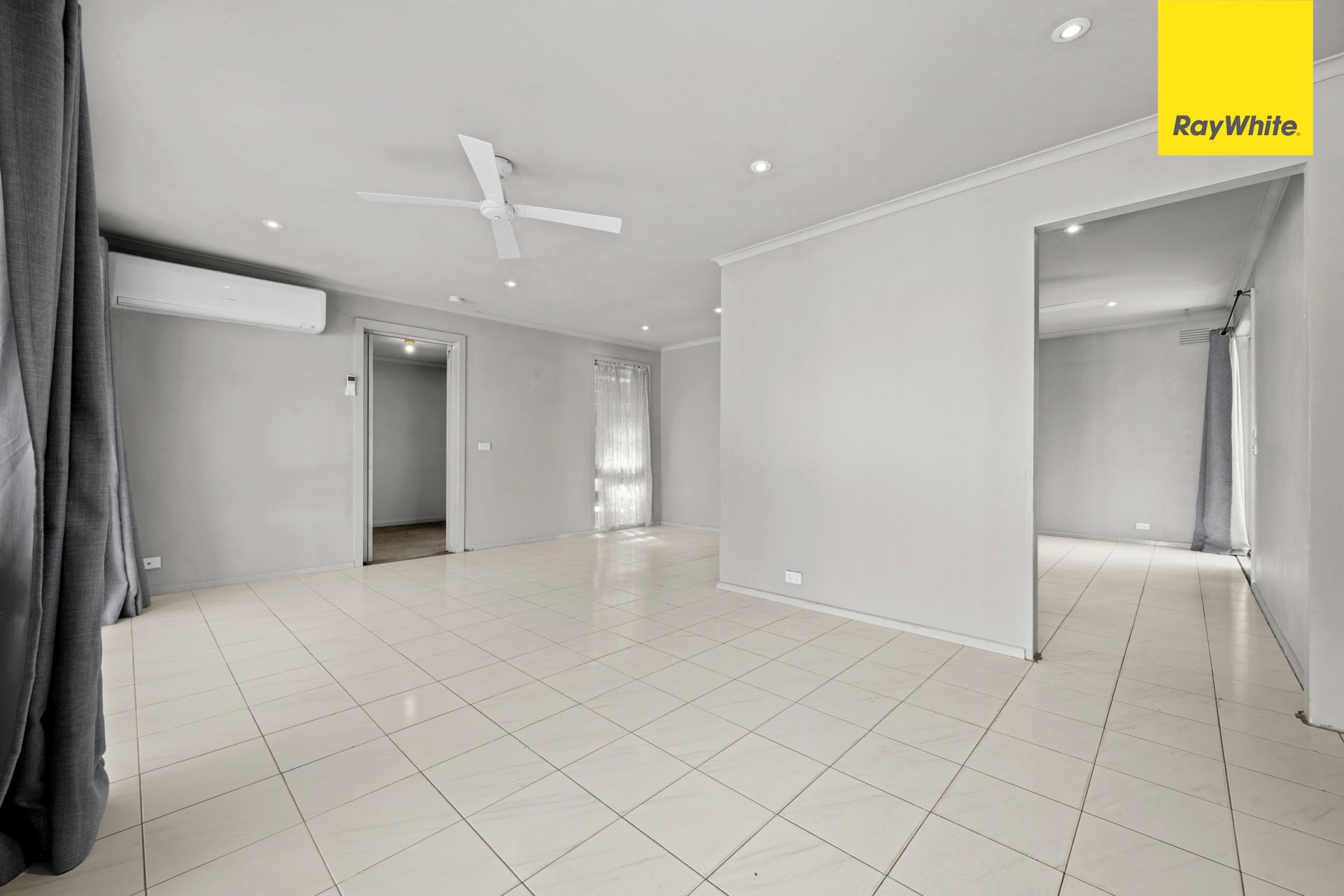 45 Tulloch Avenue, Kurunjang, VIC 3337