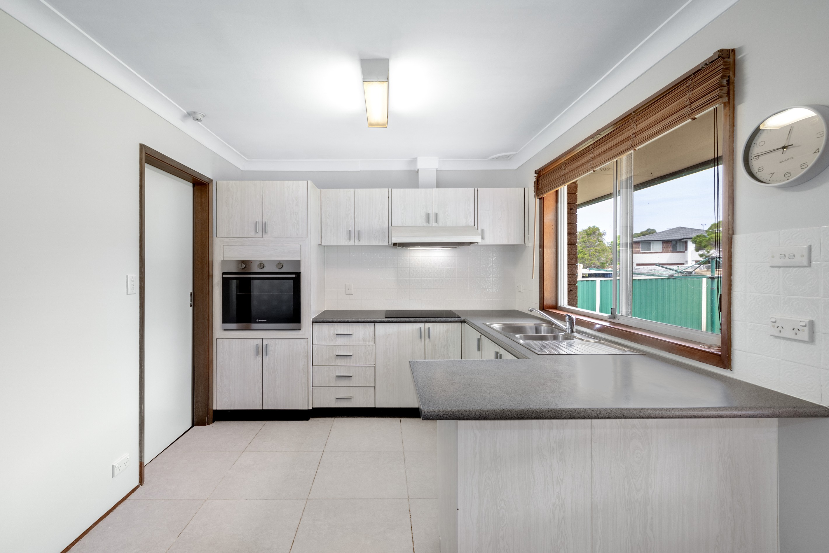 29 Fergusson Street, Glenfield, NSW 2167