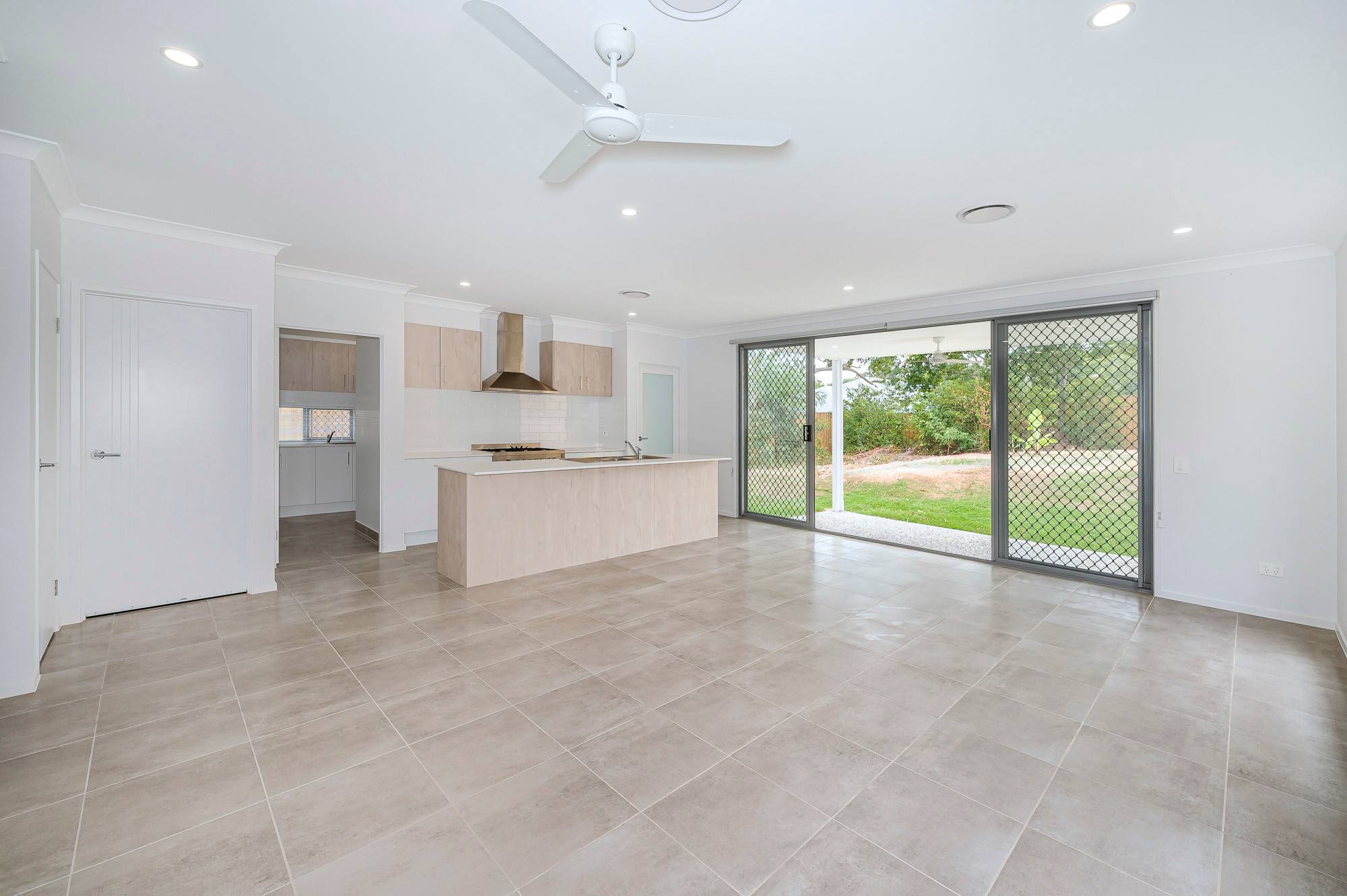 47 Honeysuckle Crescent, Bridgeman Downs, QLD 4035