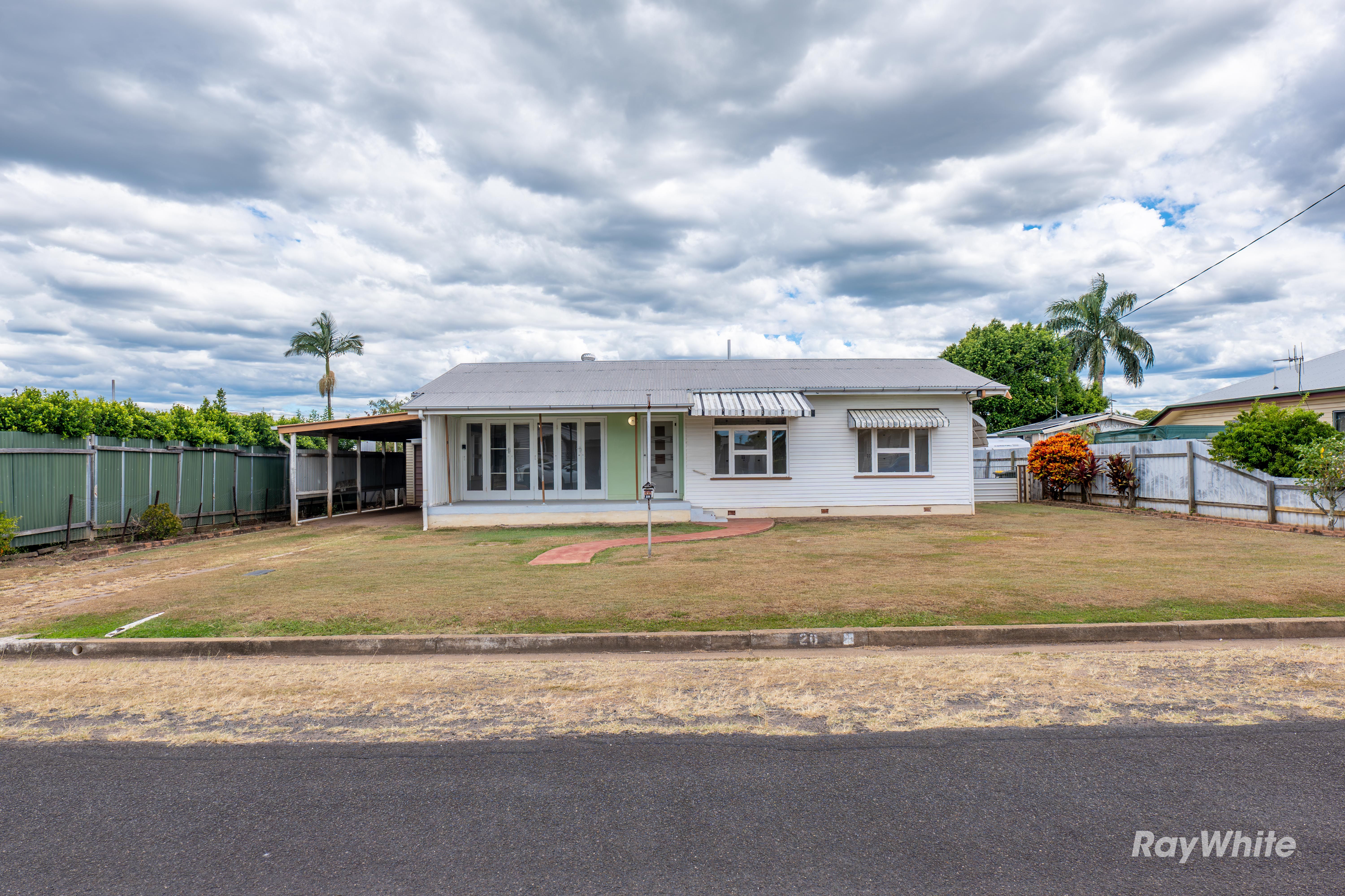 20 Churchill Street, Svensson Heights, QLD 4670