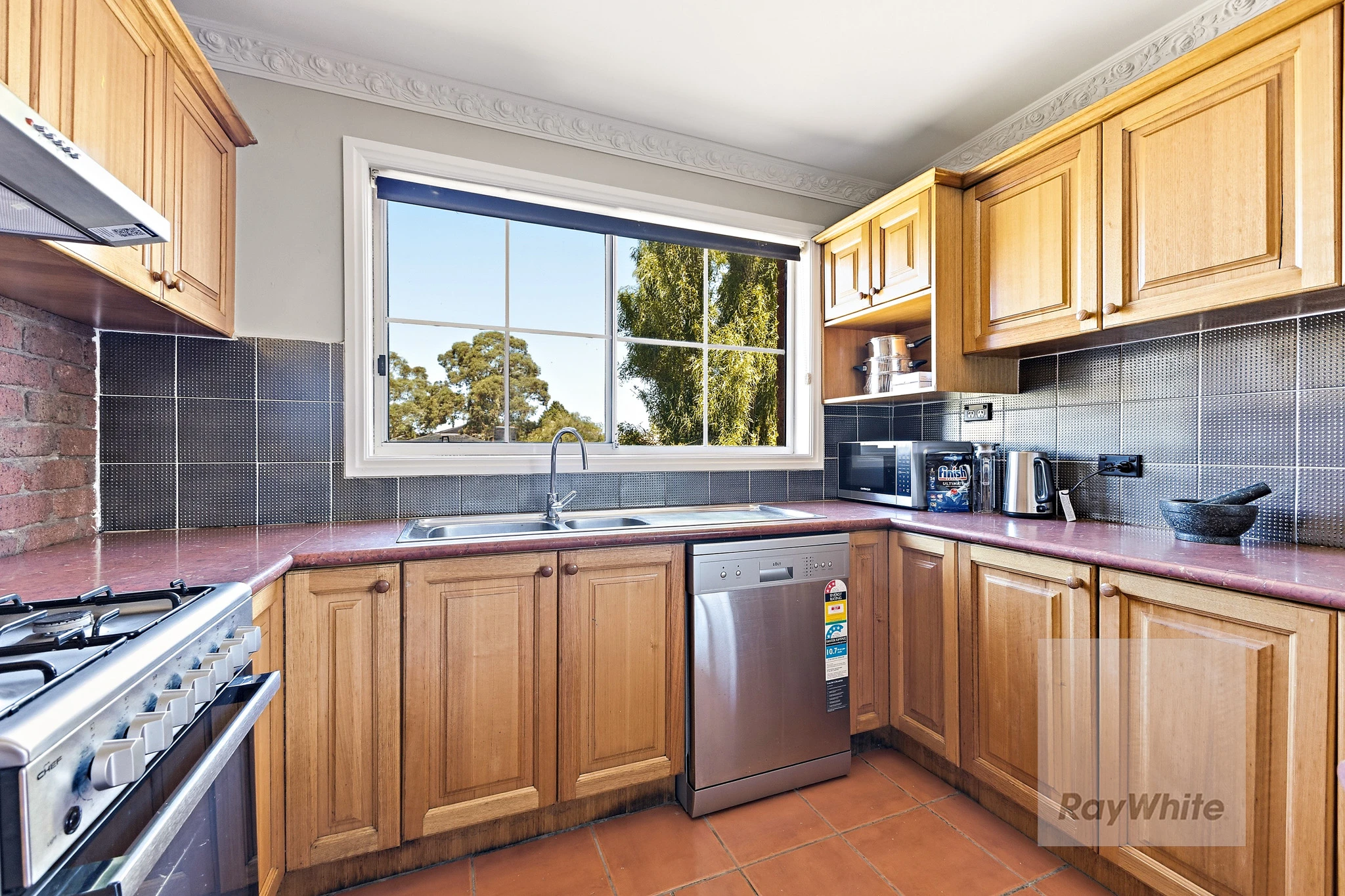 67 Veronica Crescent, Mill Park, VIC 3082