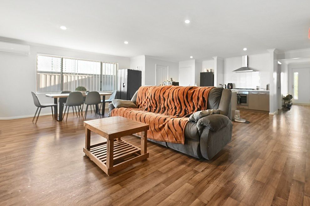 36 Lugger Outlook, Glenfield, WA 6532