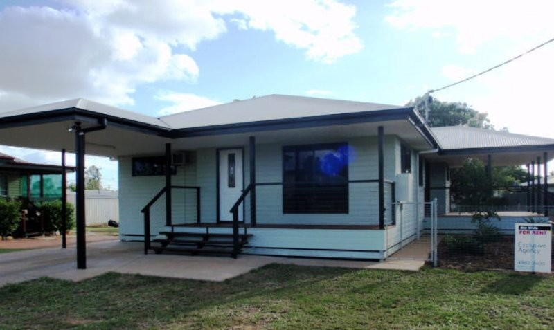 3 Vicki Close, Emerald, QLD 4720