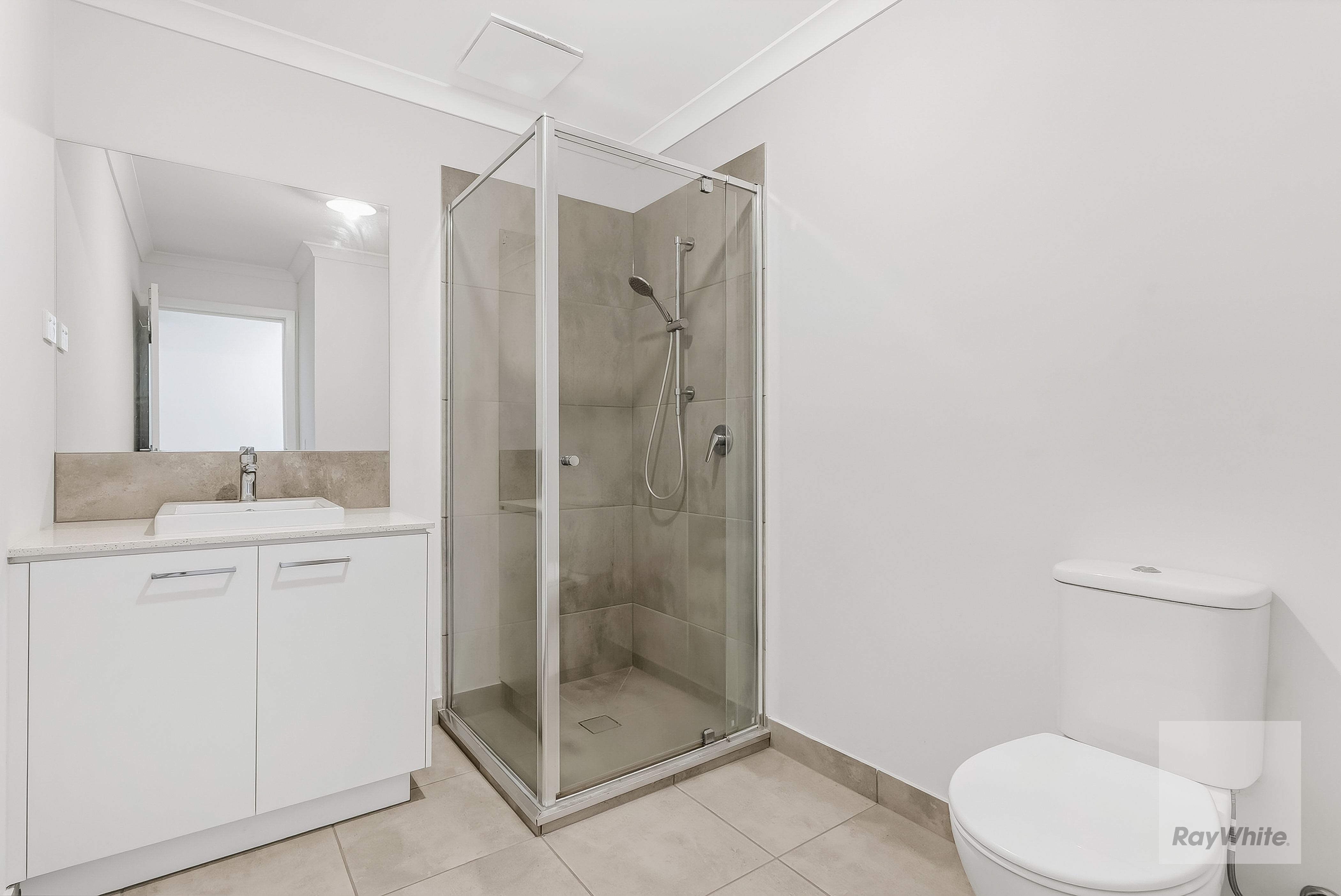 6 Perugia Street — photo 7 of 13
