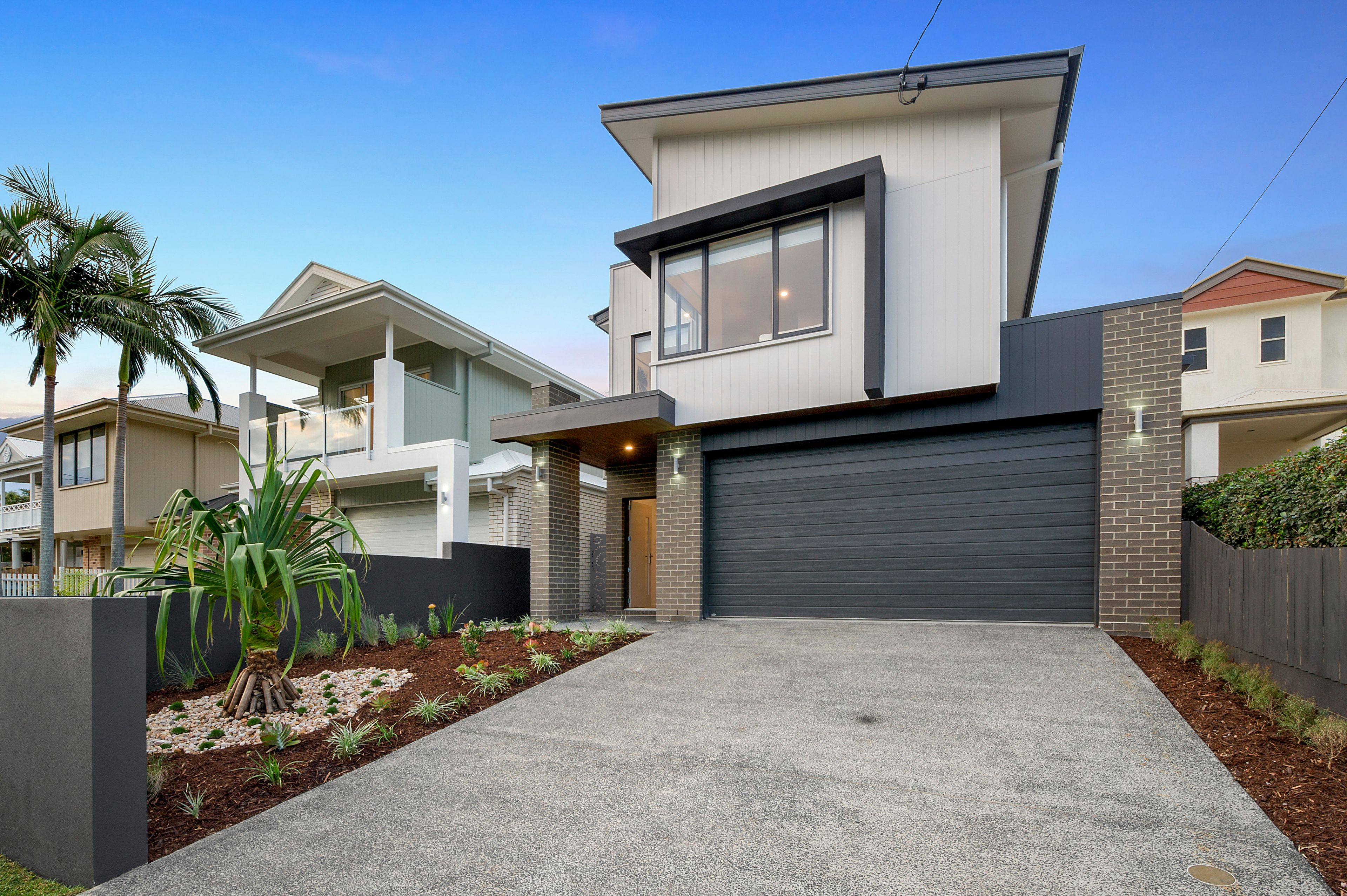 10 Brennan Road, Scarborough, QLD 4020