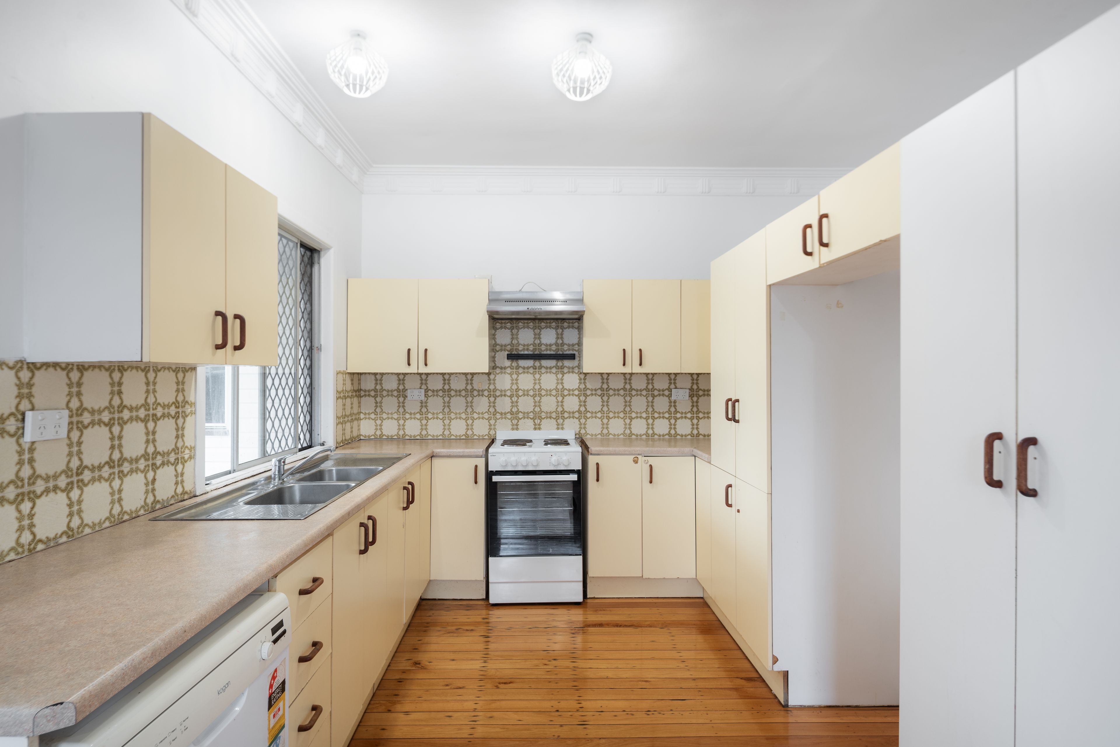 7 Elliott Road — photo 6 of 13
