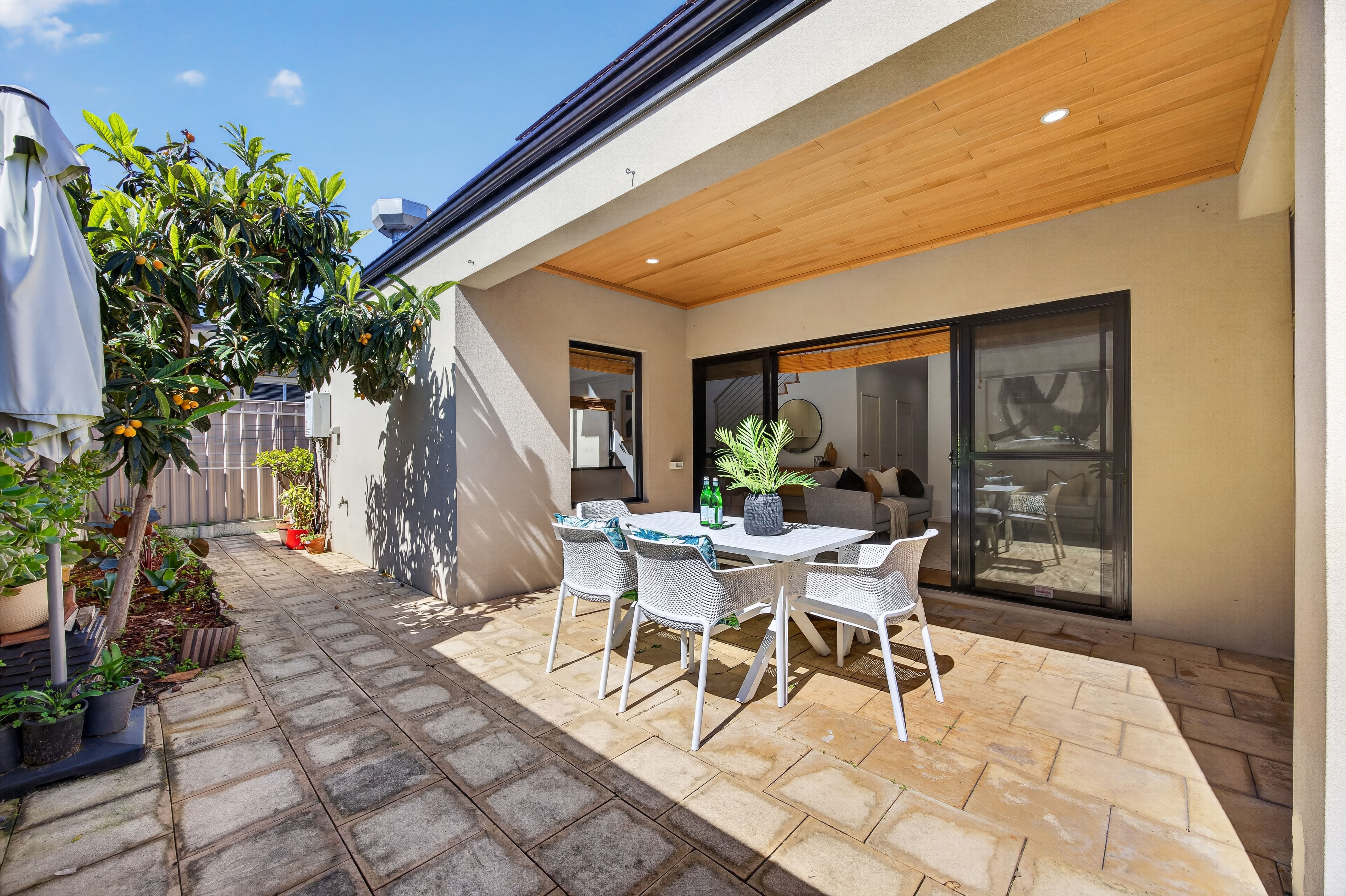 314 Bulwer Street — photo 30 of 30