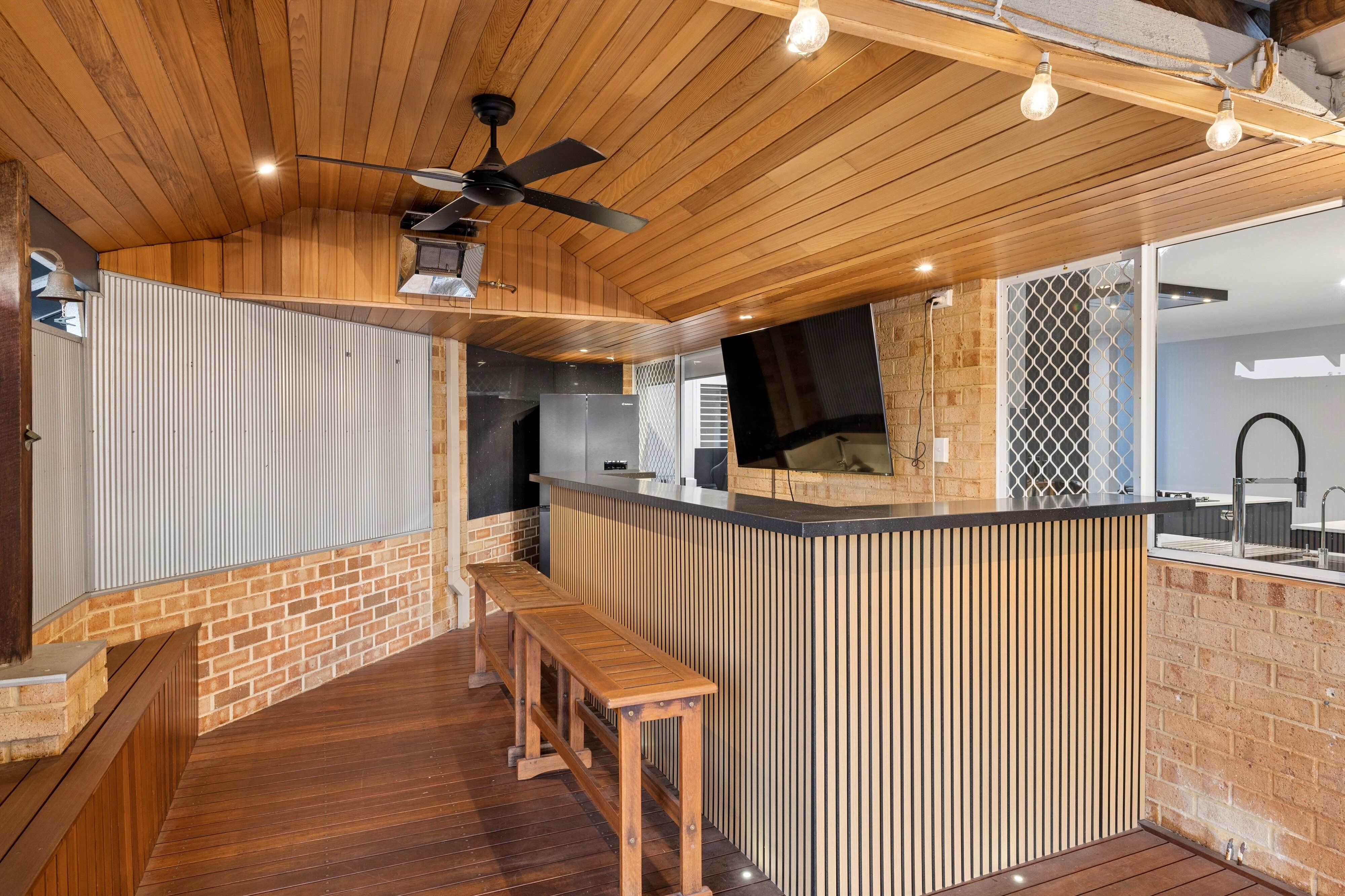 12 Rawlinna Heights — photo 19 of 28