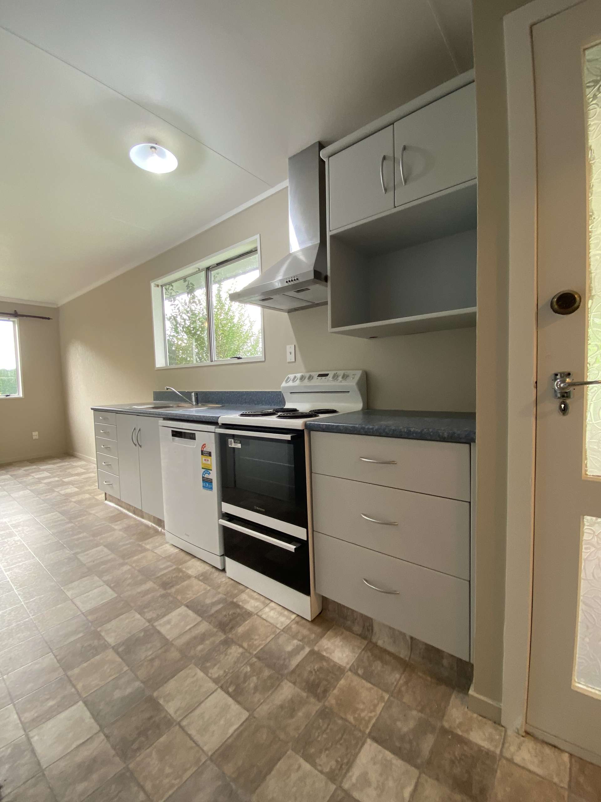 221 Brown Road photo 3
