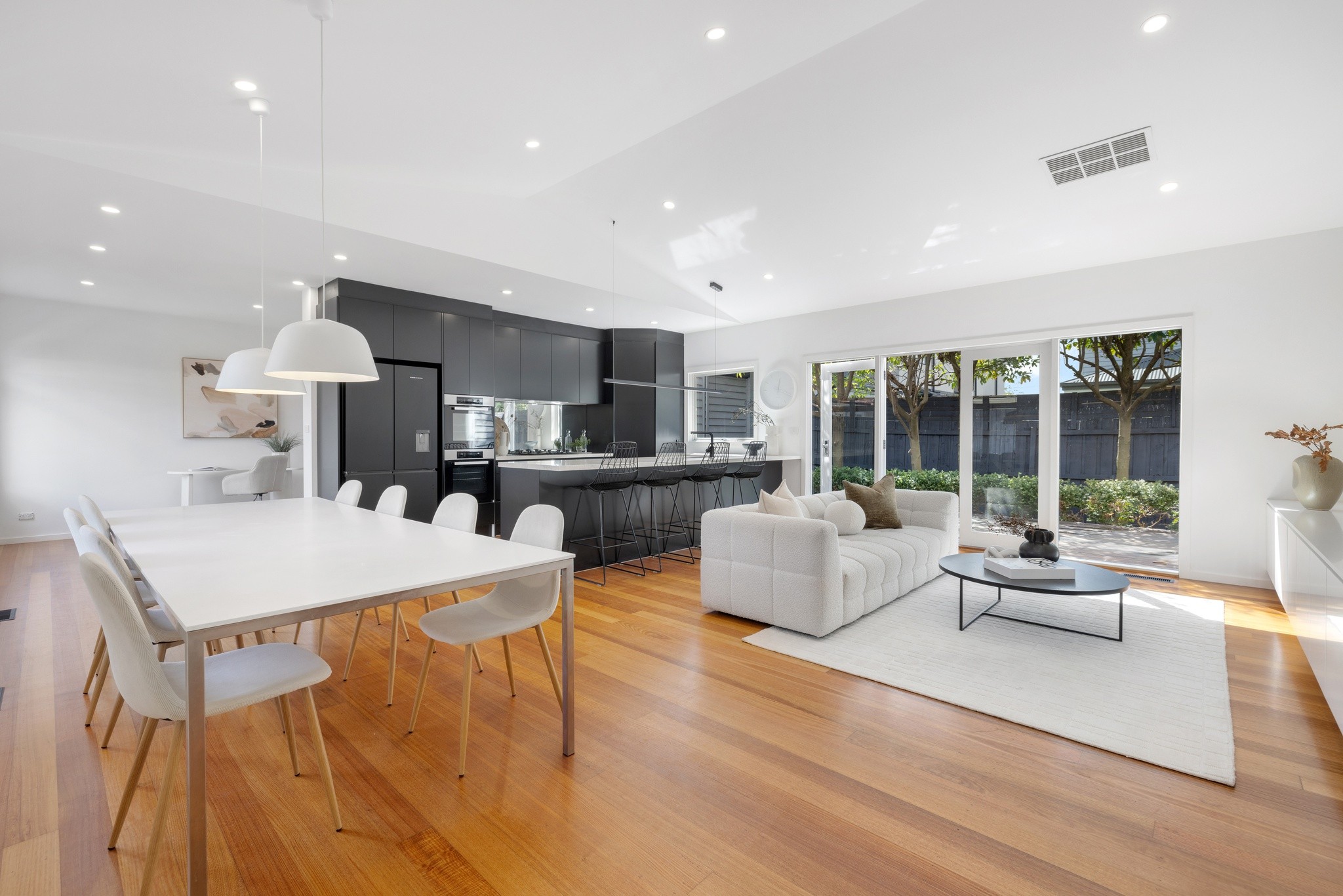 11A Charles Street, Cheltenham, VIC 3192