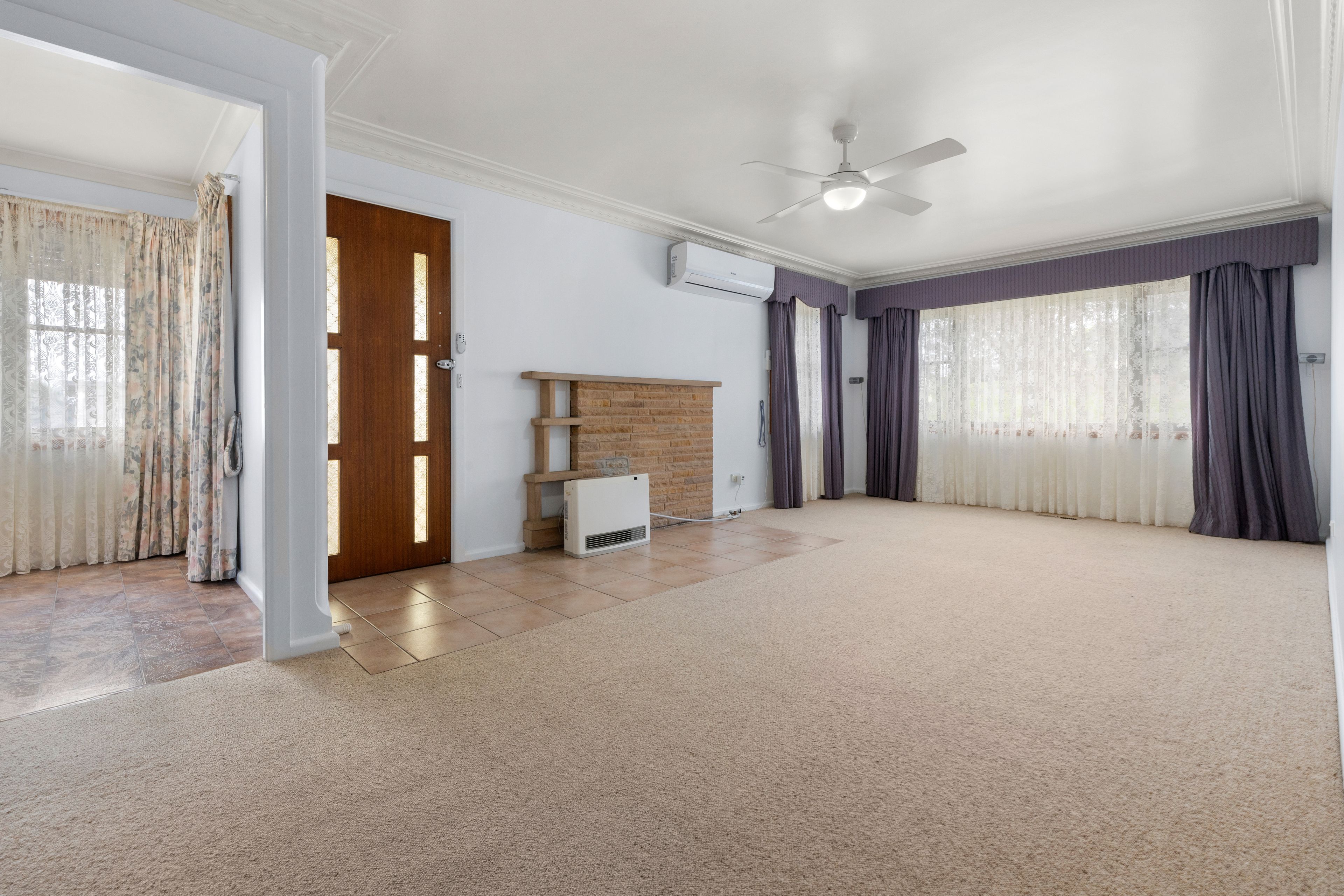 4 Davies Crescent, Goulburn, NSW 2580