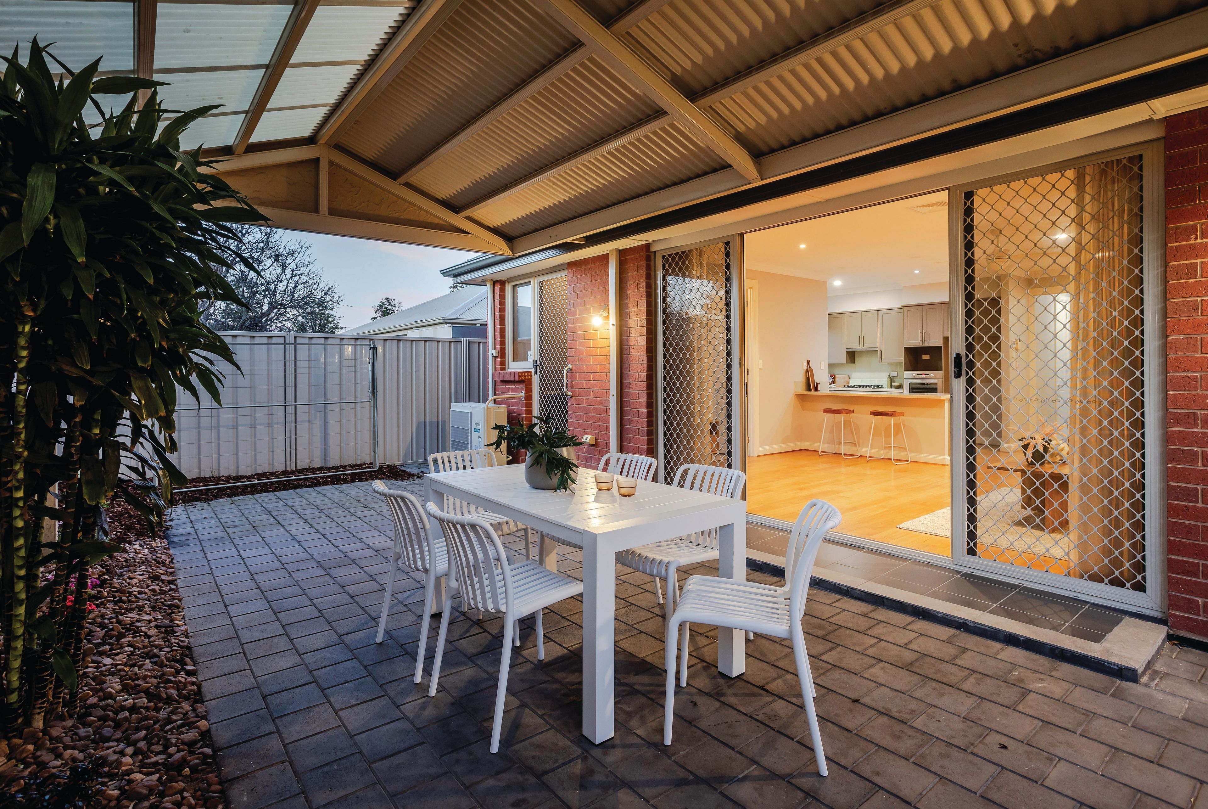 46 Jervois Street — photo 25 of 28