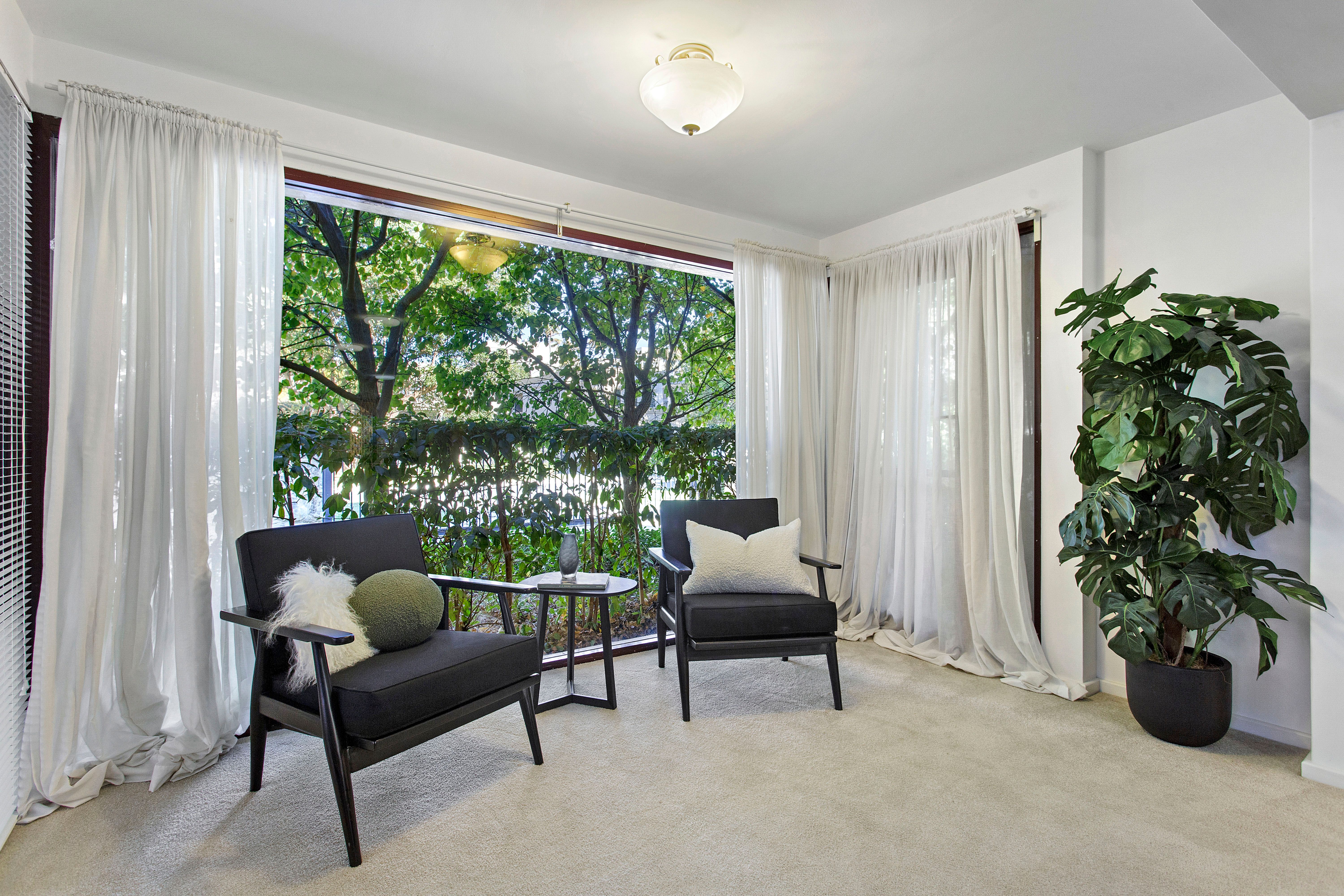 1/9 The Avenue, Crawley, WA 6009