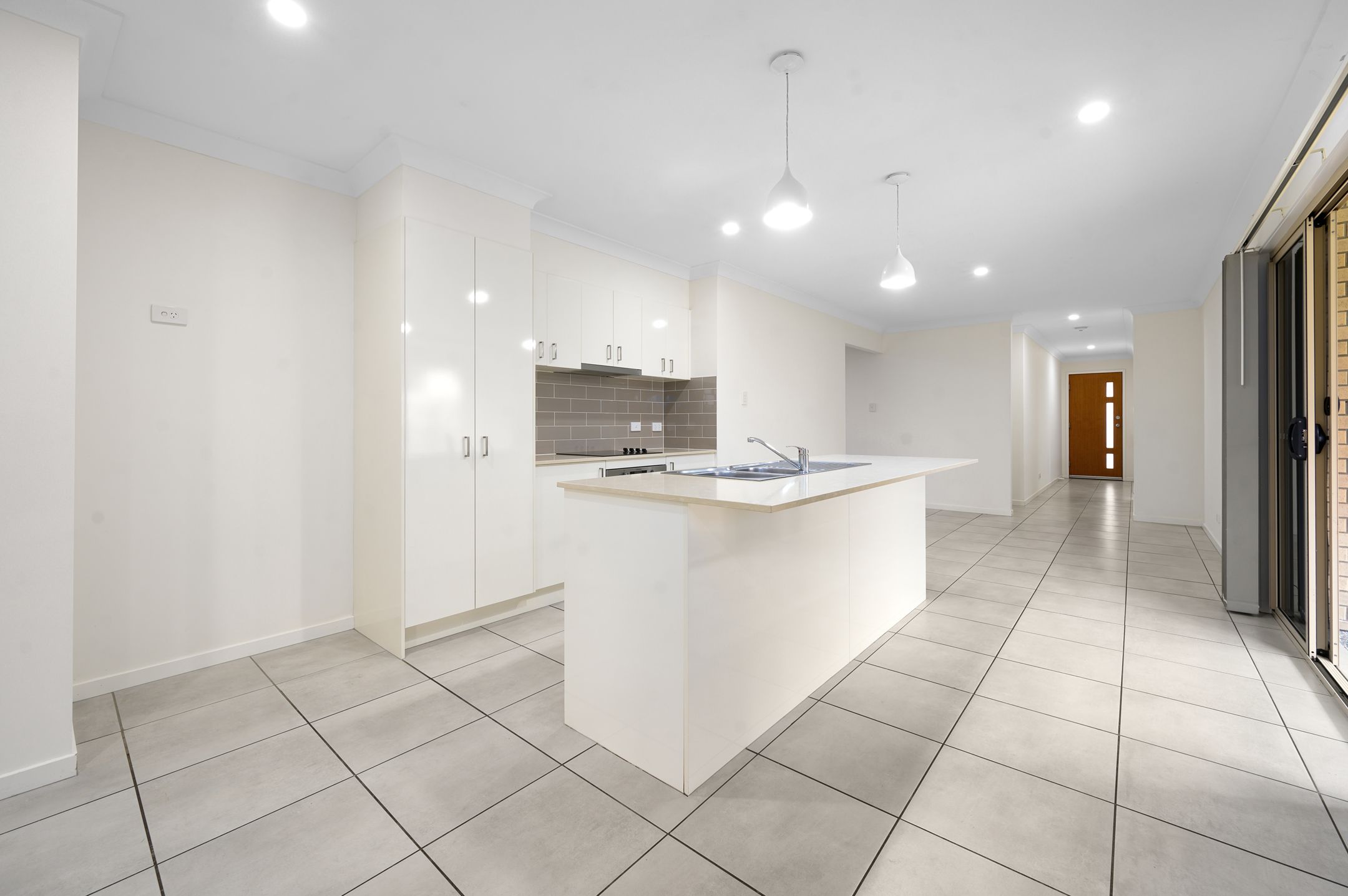 18 Coldstream Street — photo 8 of 15