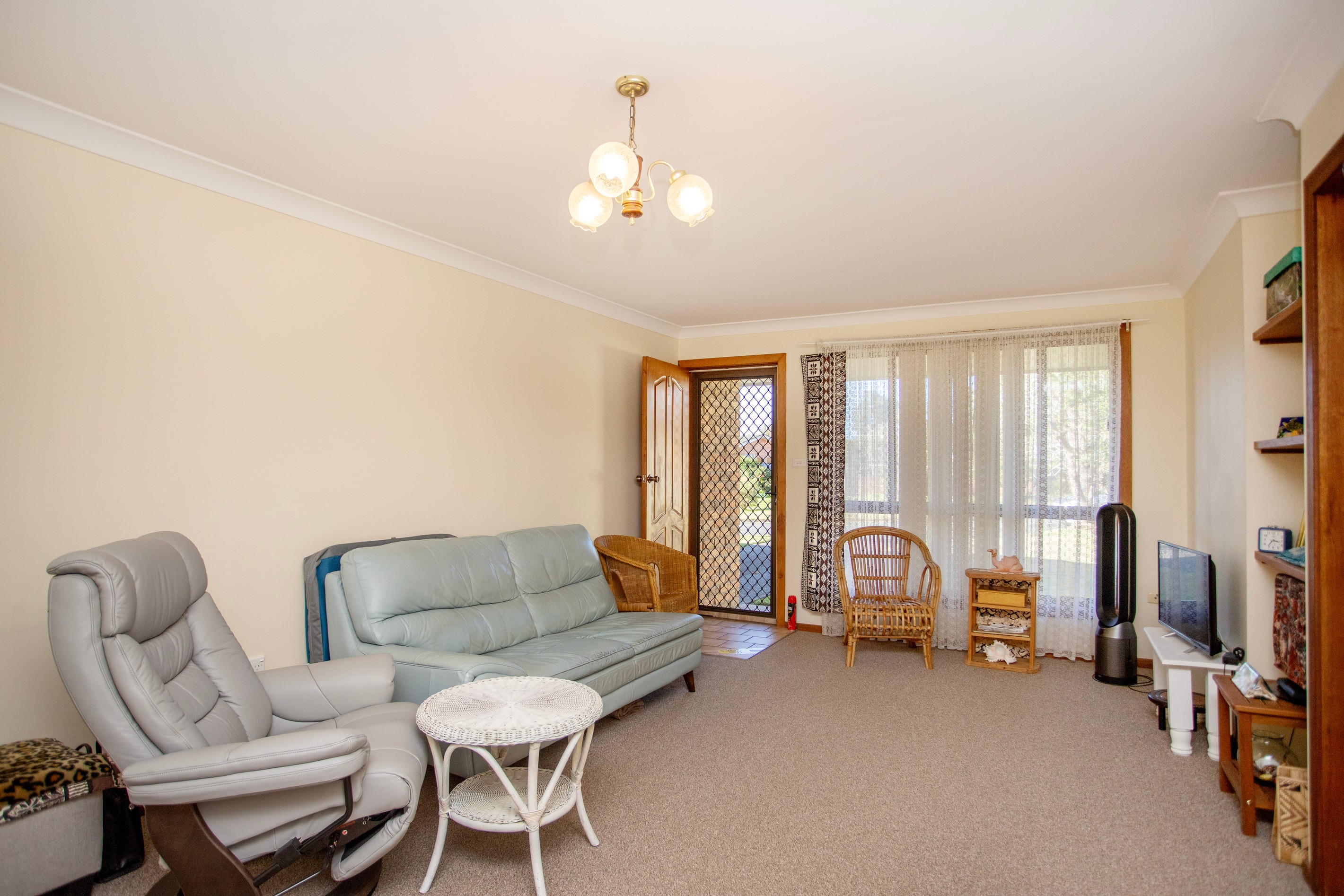 1/2 Willow Close, Taree, NSW 2430