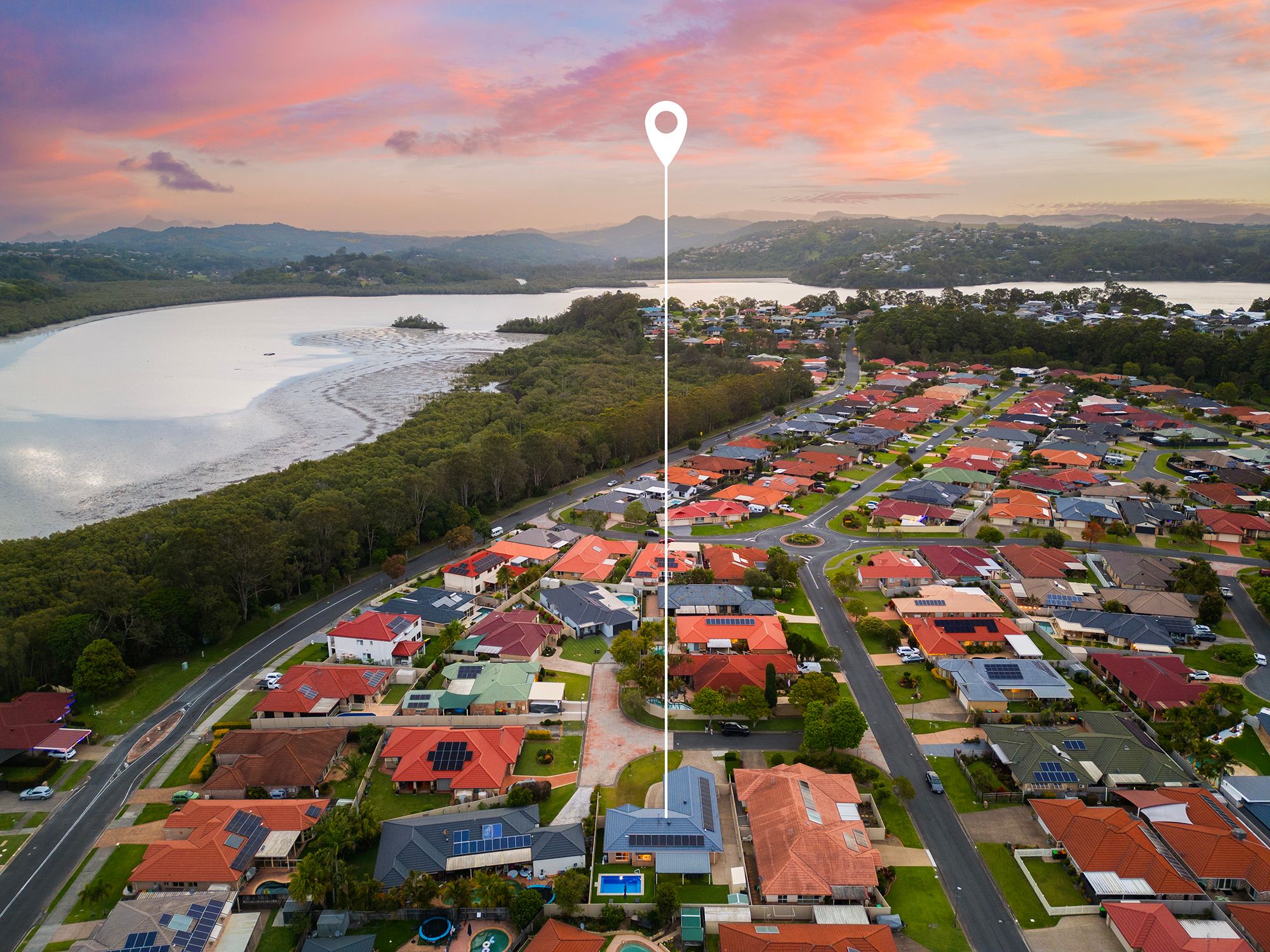 2 Kakadu Court, Banora Point, NSW 2486