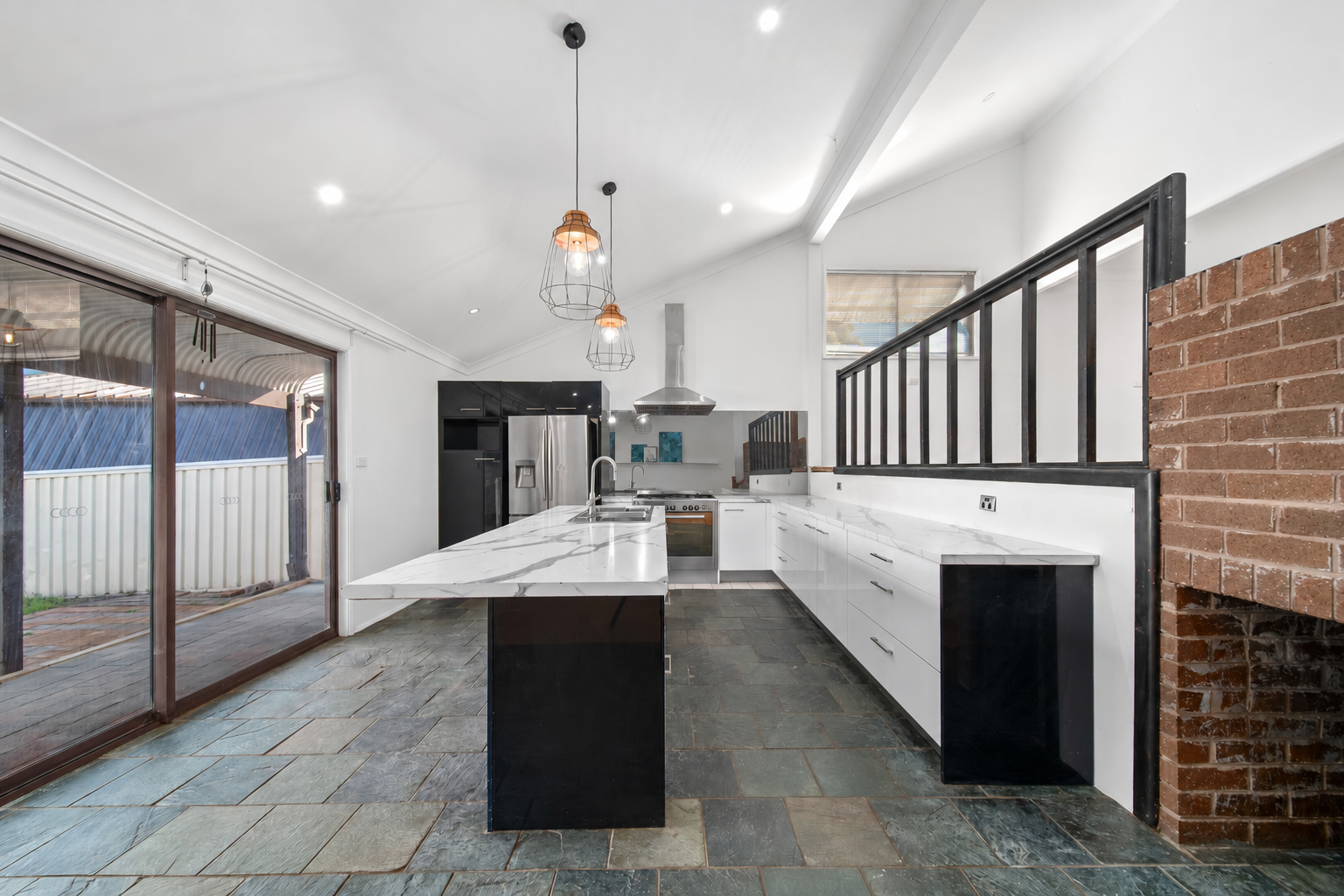 13 Maranie Avenue — photo 3 of 13