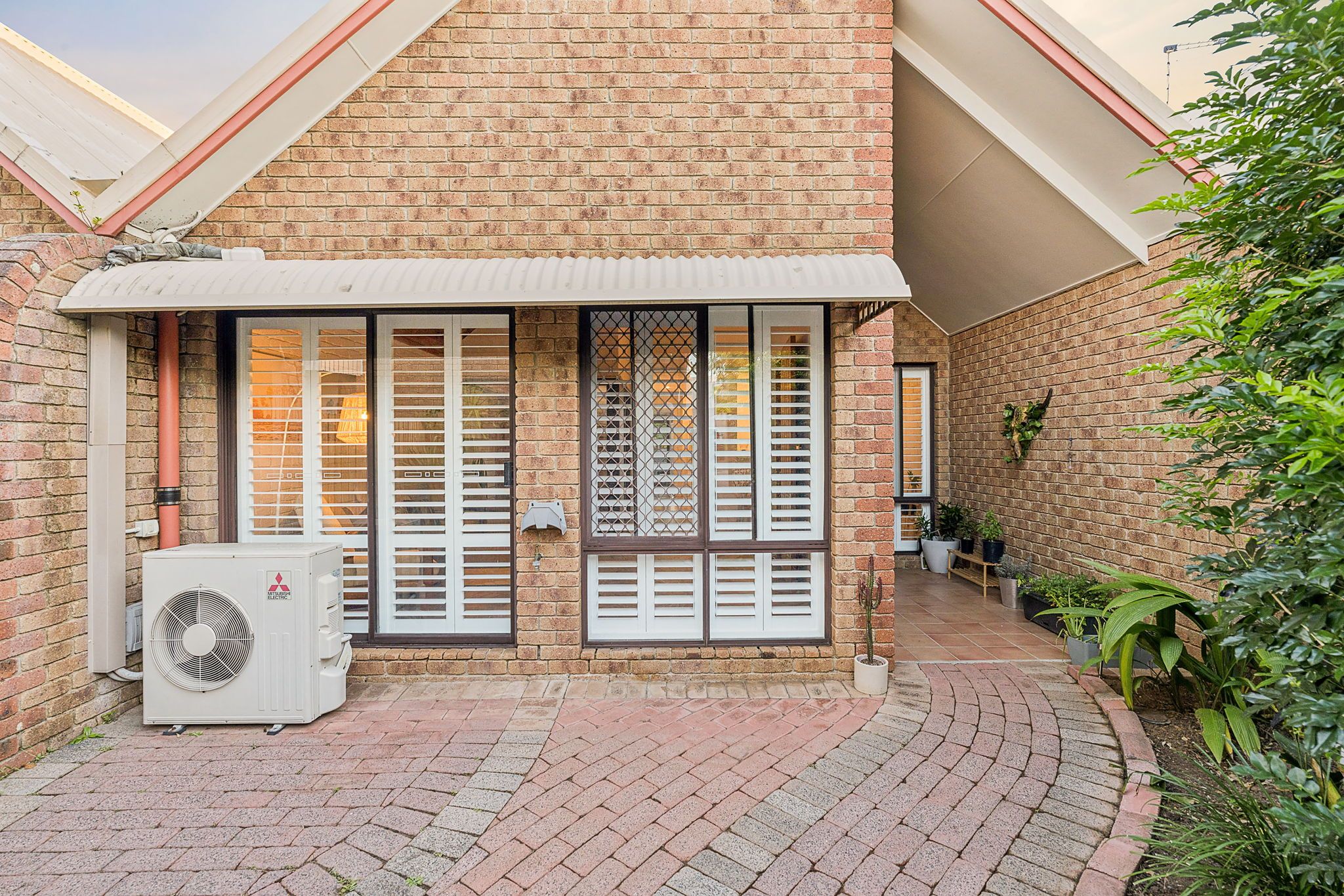 14/1 Kelda Street — photo 3 of 26