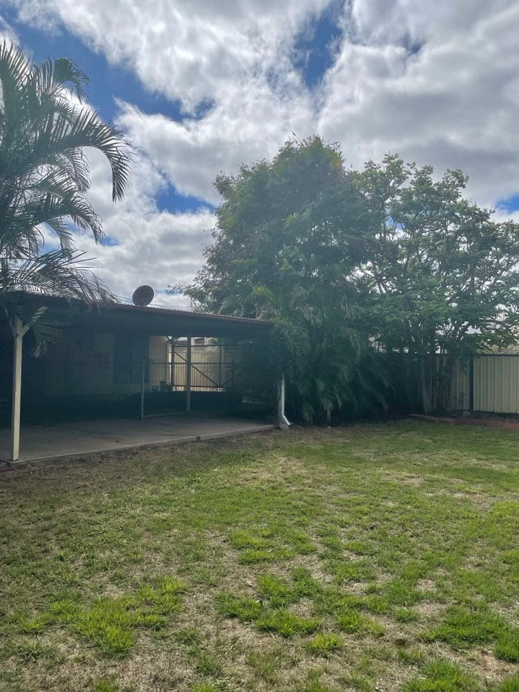 12 Cowan Crescent, Emerald QLD 4720