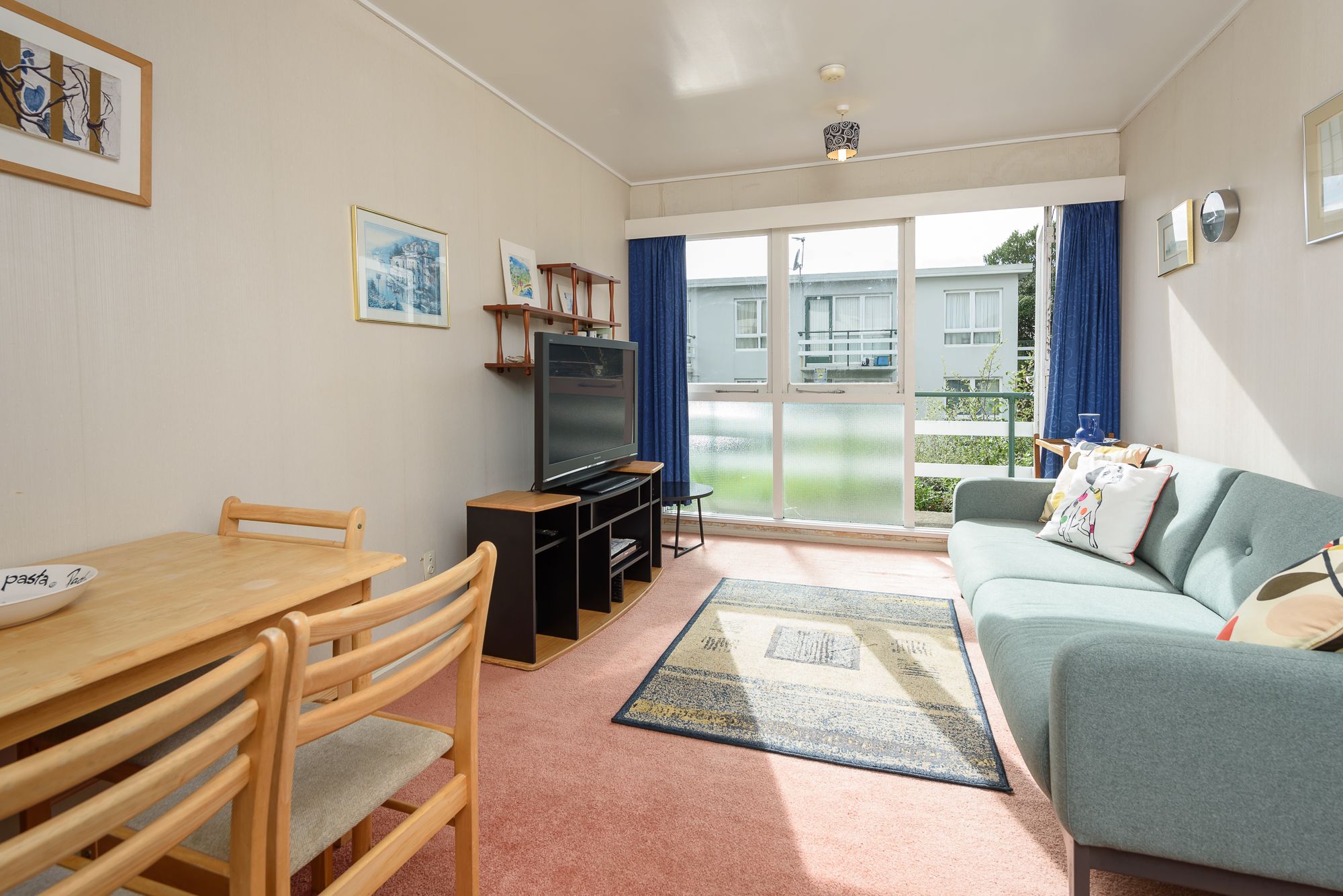 11/306 Karori Road, Karori, Wellington City