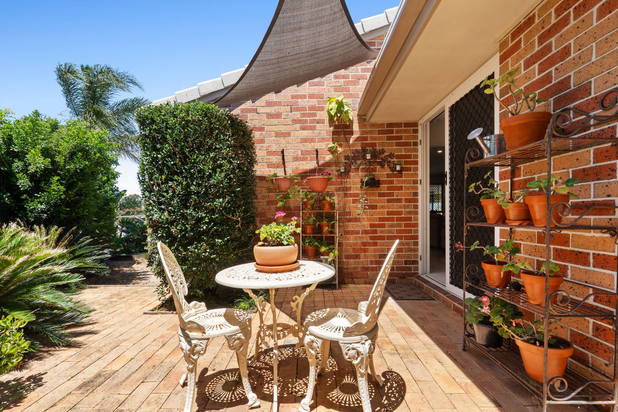 38 Beaconsfield Drive — photo 11 of 30