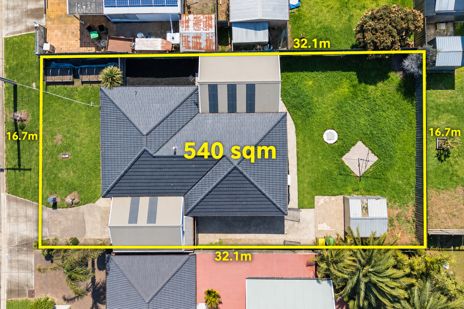 1 Croxley Close — photo 18 of 22