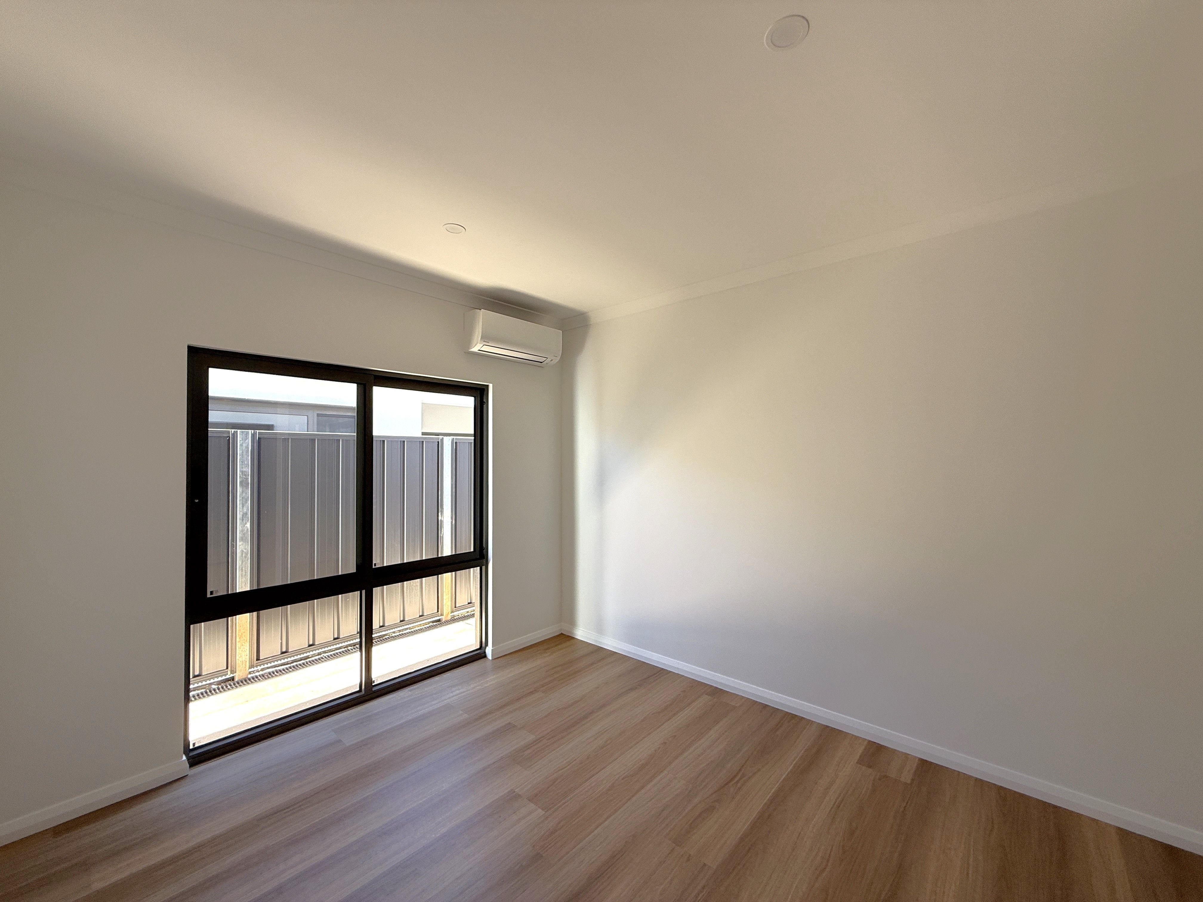 19 Langwell Lane — photo 15 of 21