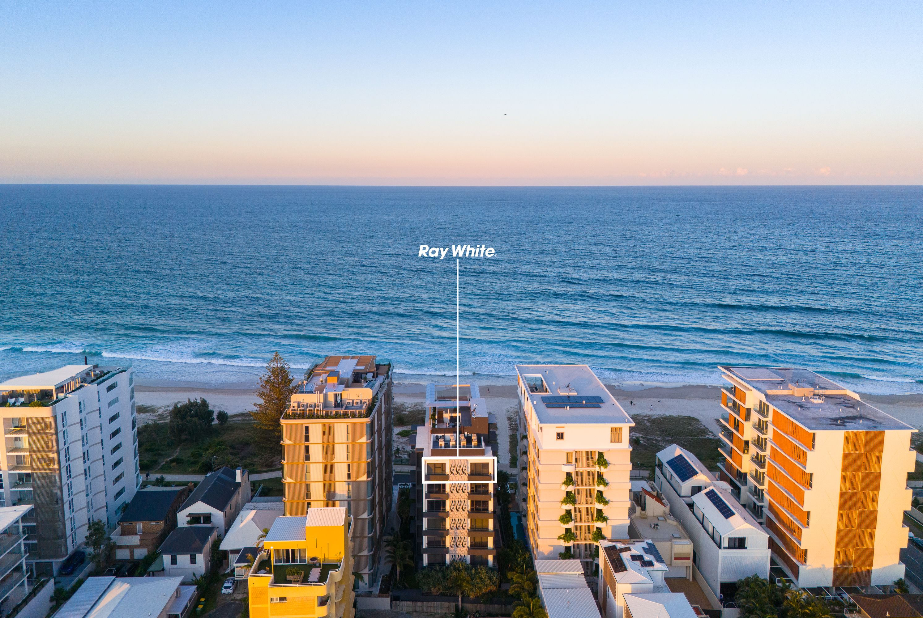 470 THE Esplanade, Palm Beach QLD 4221