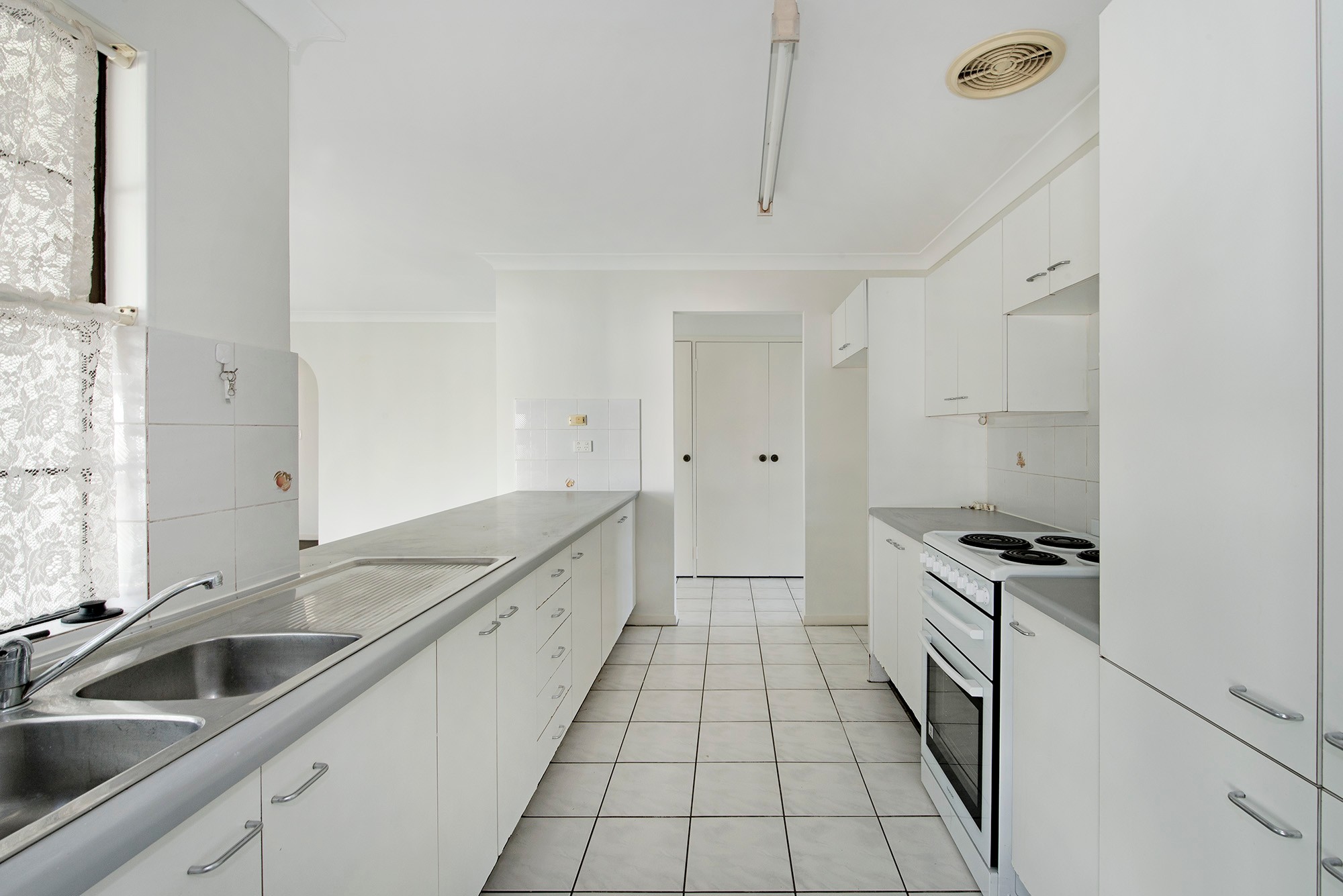 57 Donnington Street, Carindale, QLD 4152