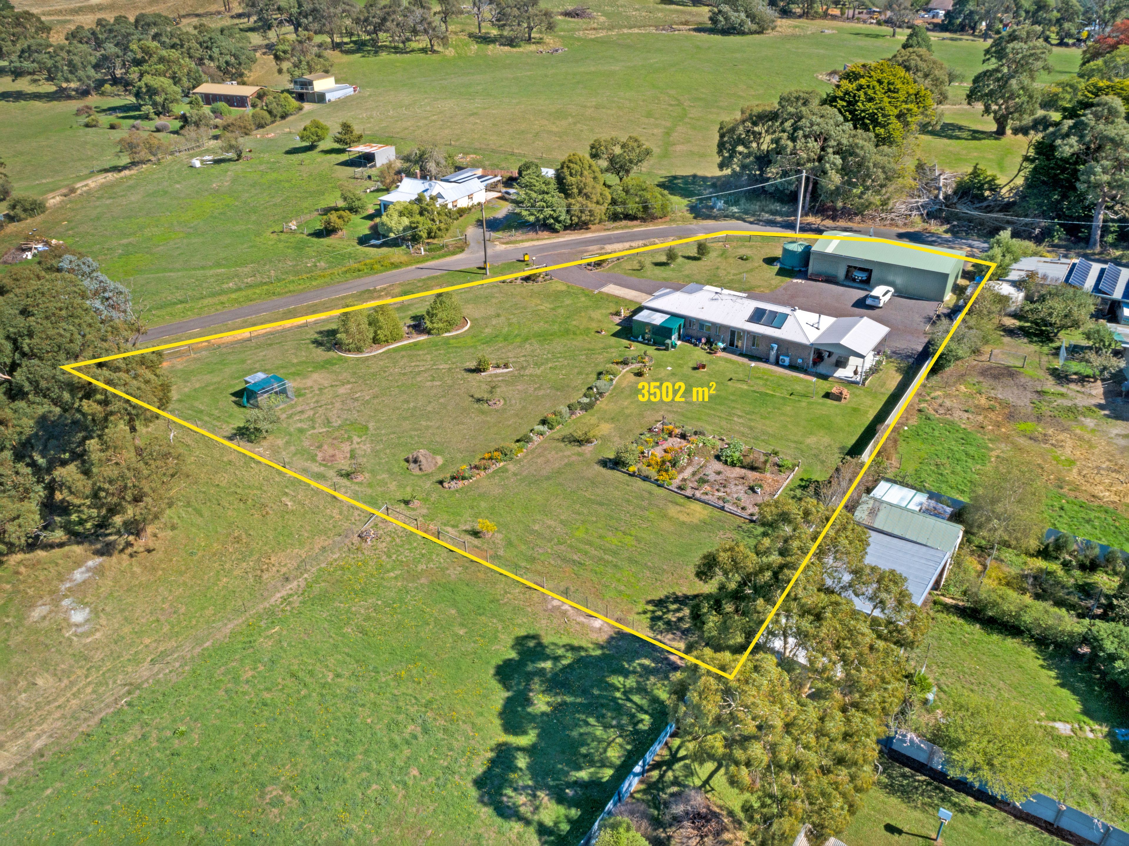 13 Waverley Street, Linton, VIC 3360