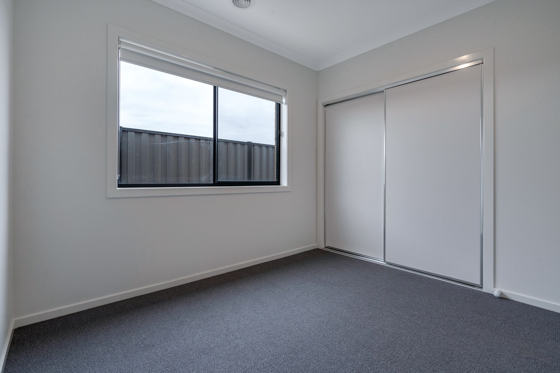 82 Molesworth Crescent — photo 15 of 21