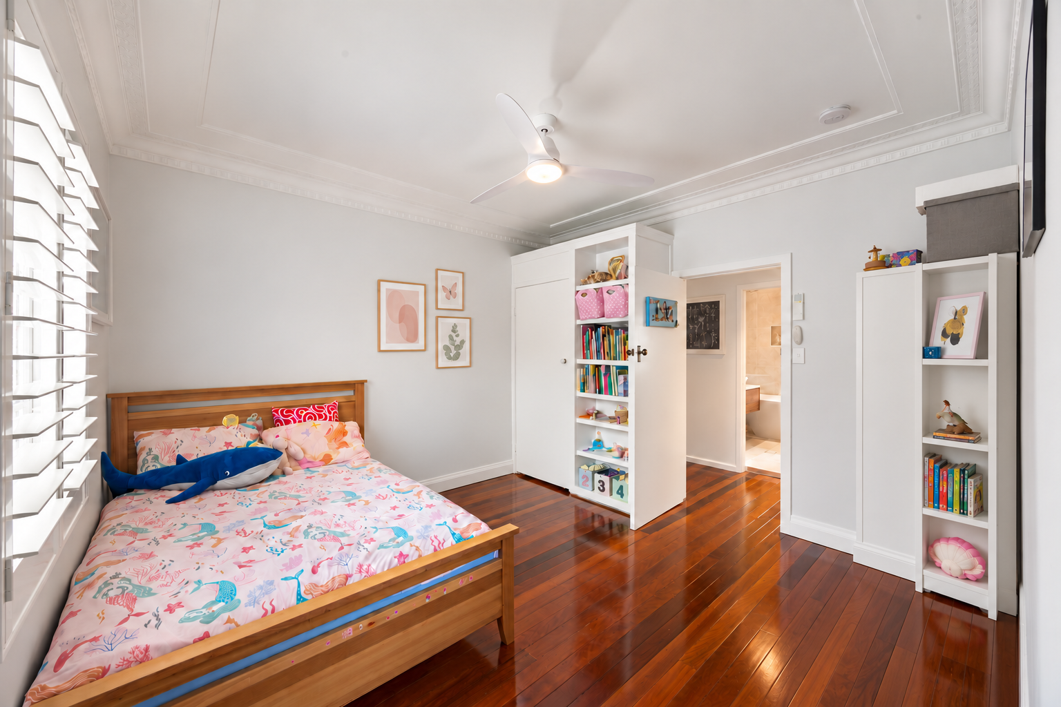 29 Essex Road — photo 11 of 17