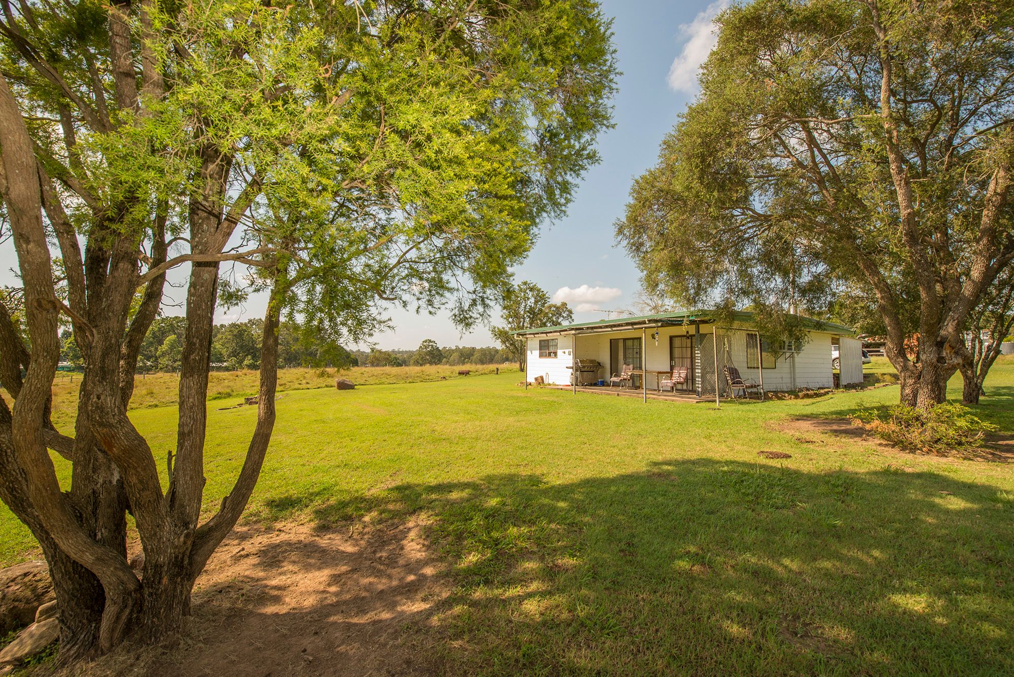 27 Gillams Road, Grandchester, QLD 4340