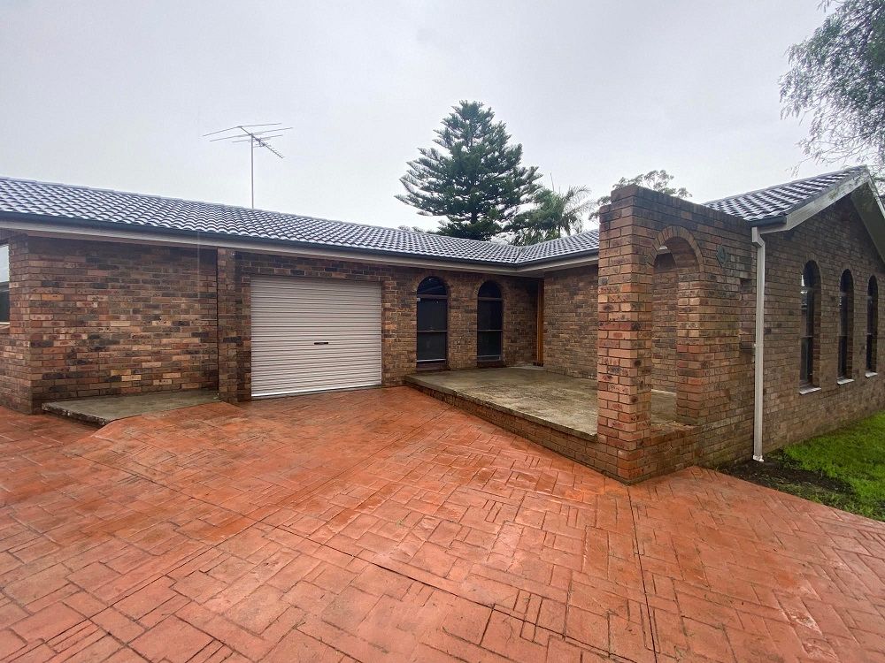 9 Bramble Place, Macquarie Fields, NSW 2564