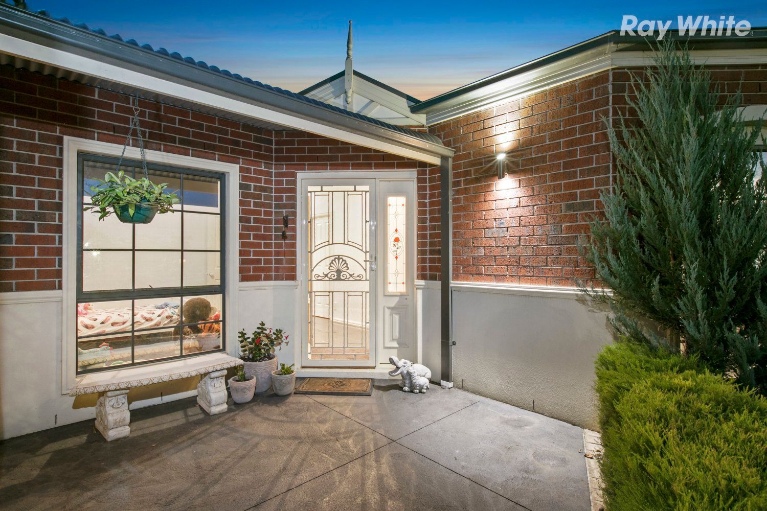 54 Arthur Phillip Drive, Pakenham, VIC 3810