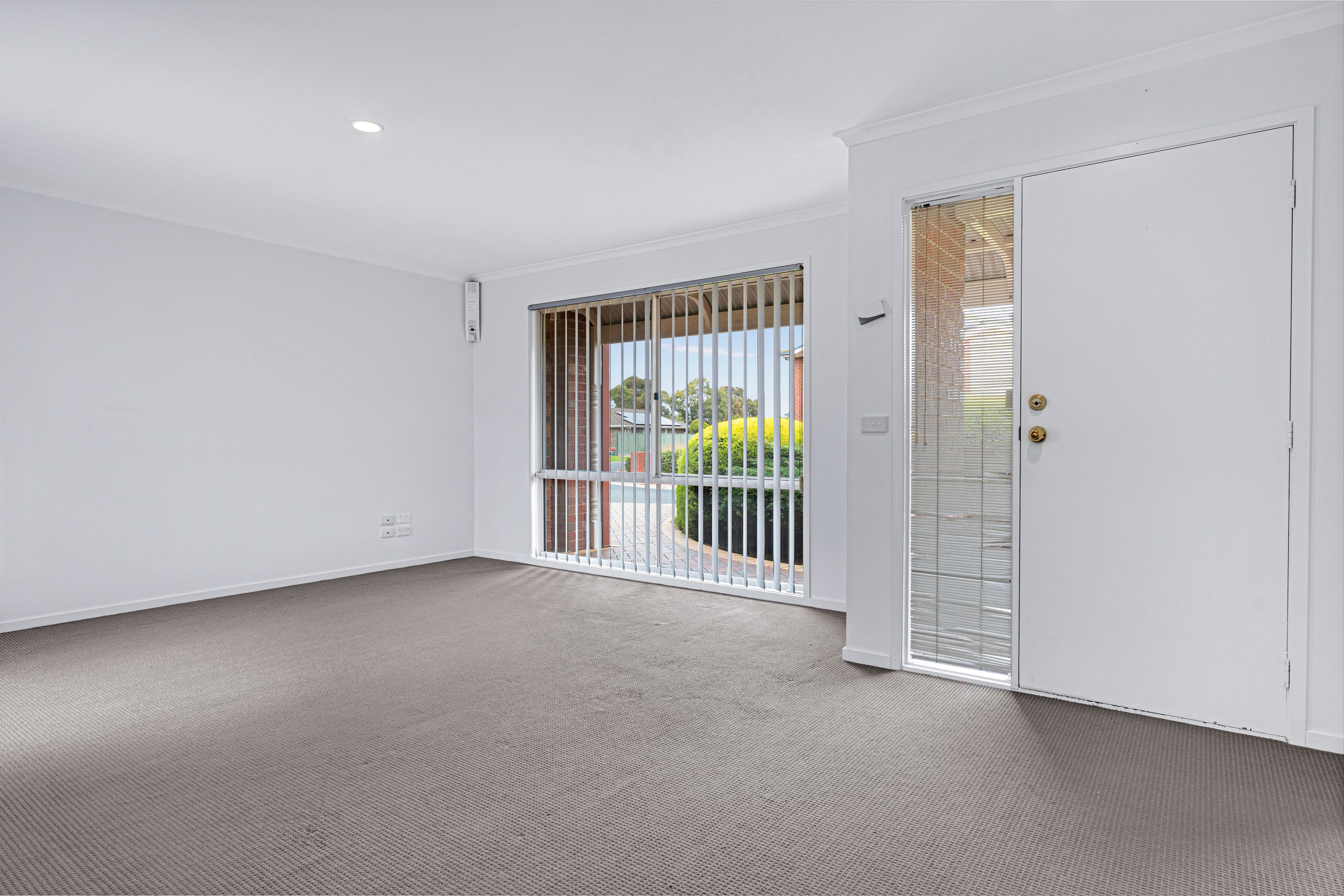 8 Lorraine Close, Hoppers Crossing, VIC 3029