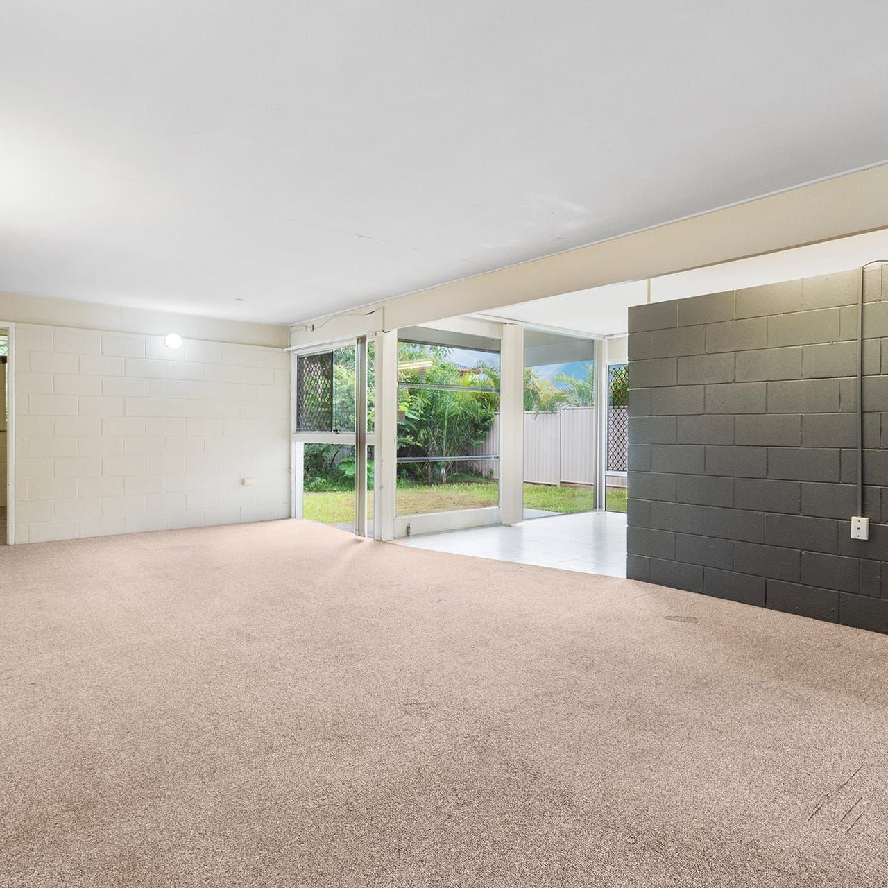 28 Mulgowie Street — photo 5 of 7