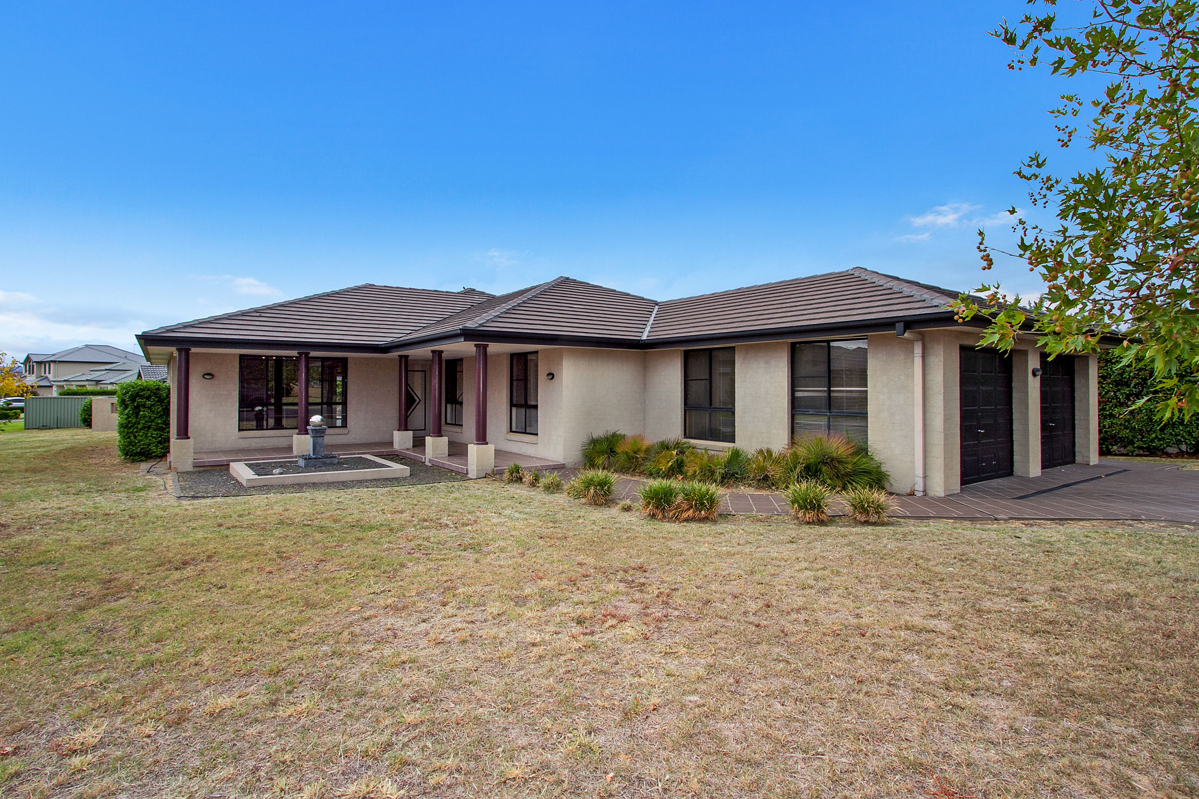 33 The Grange, Tamworth NSW 2340